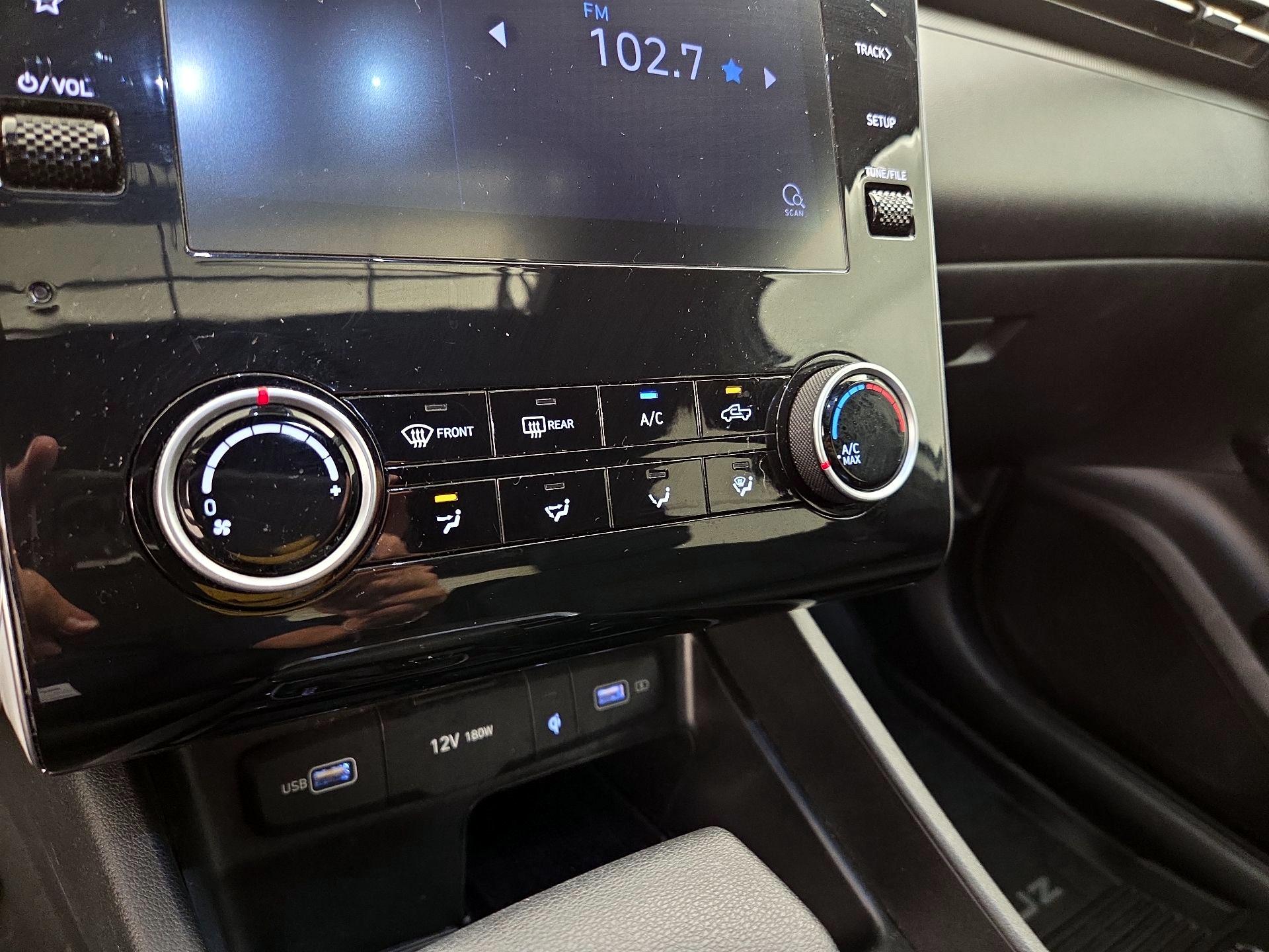 Thumbnail: 2023 Hyundai Santa Cruz - 16