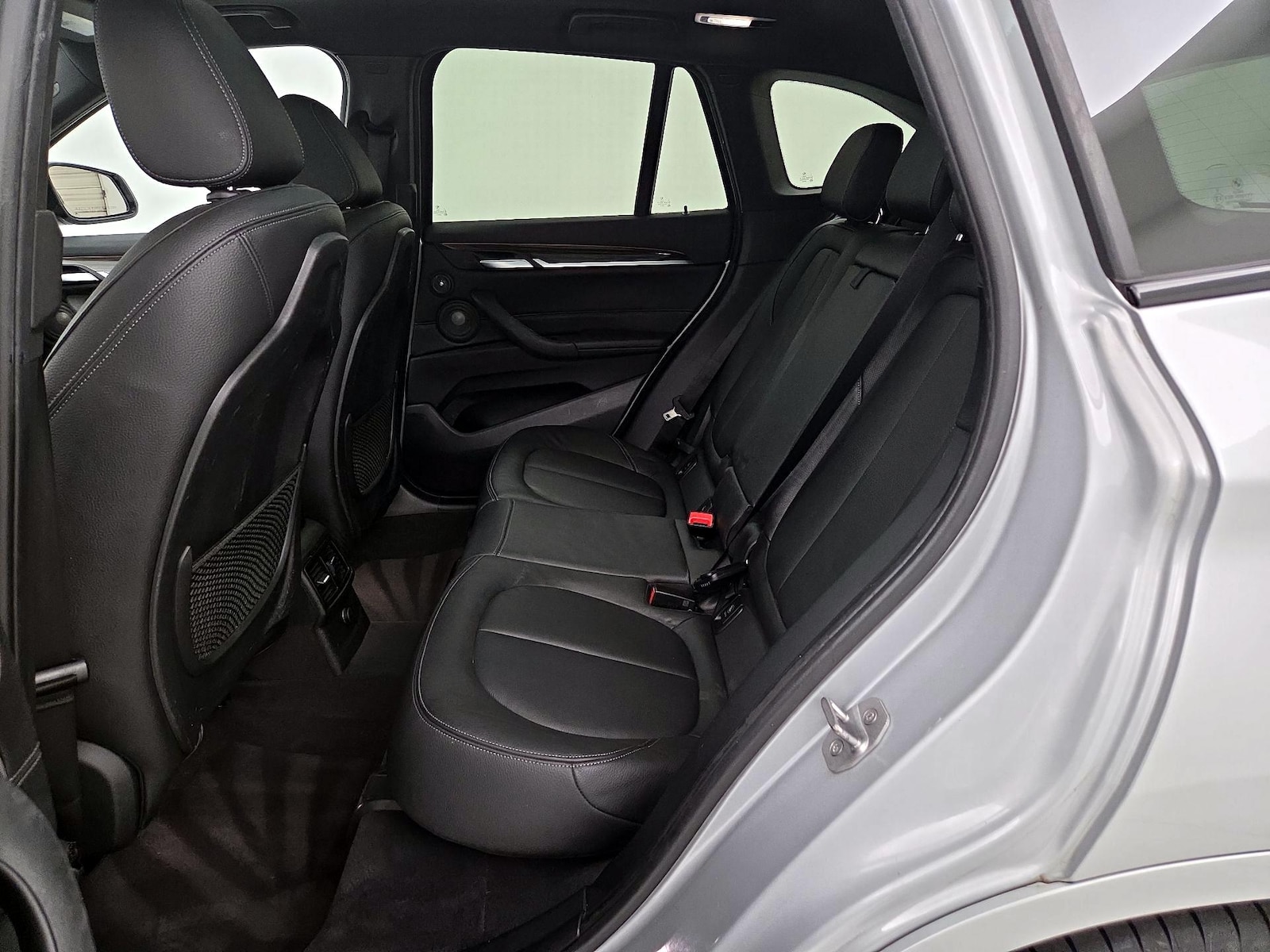 2017 BMW X1 28i - Photo 22