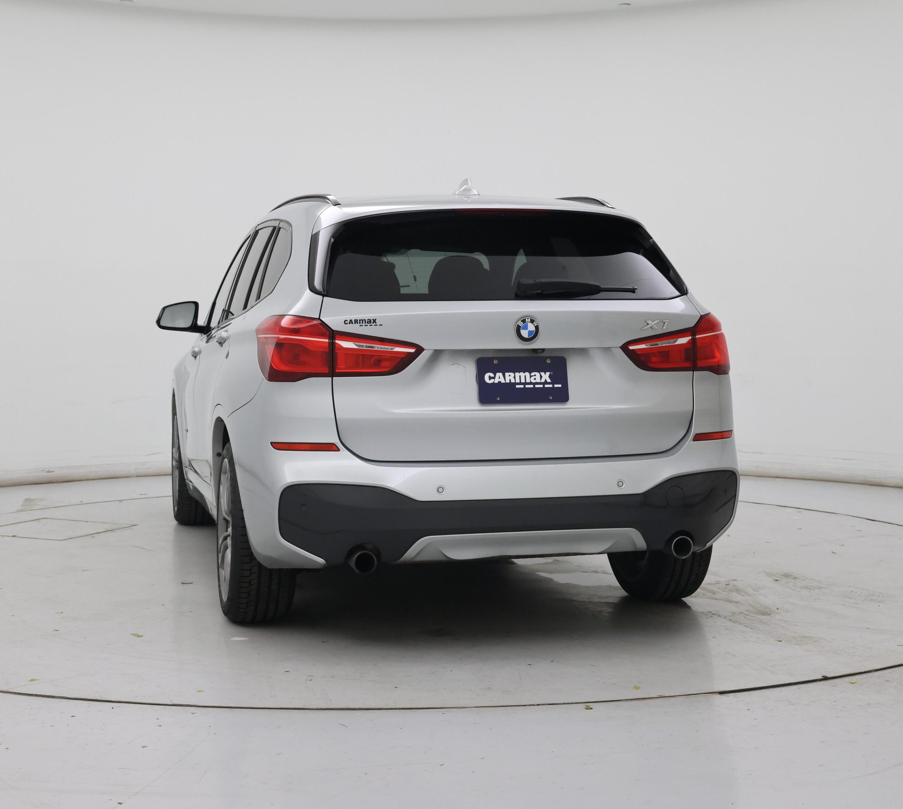 Thumbnail: 2017 BMW X1 - 6