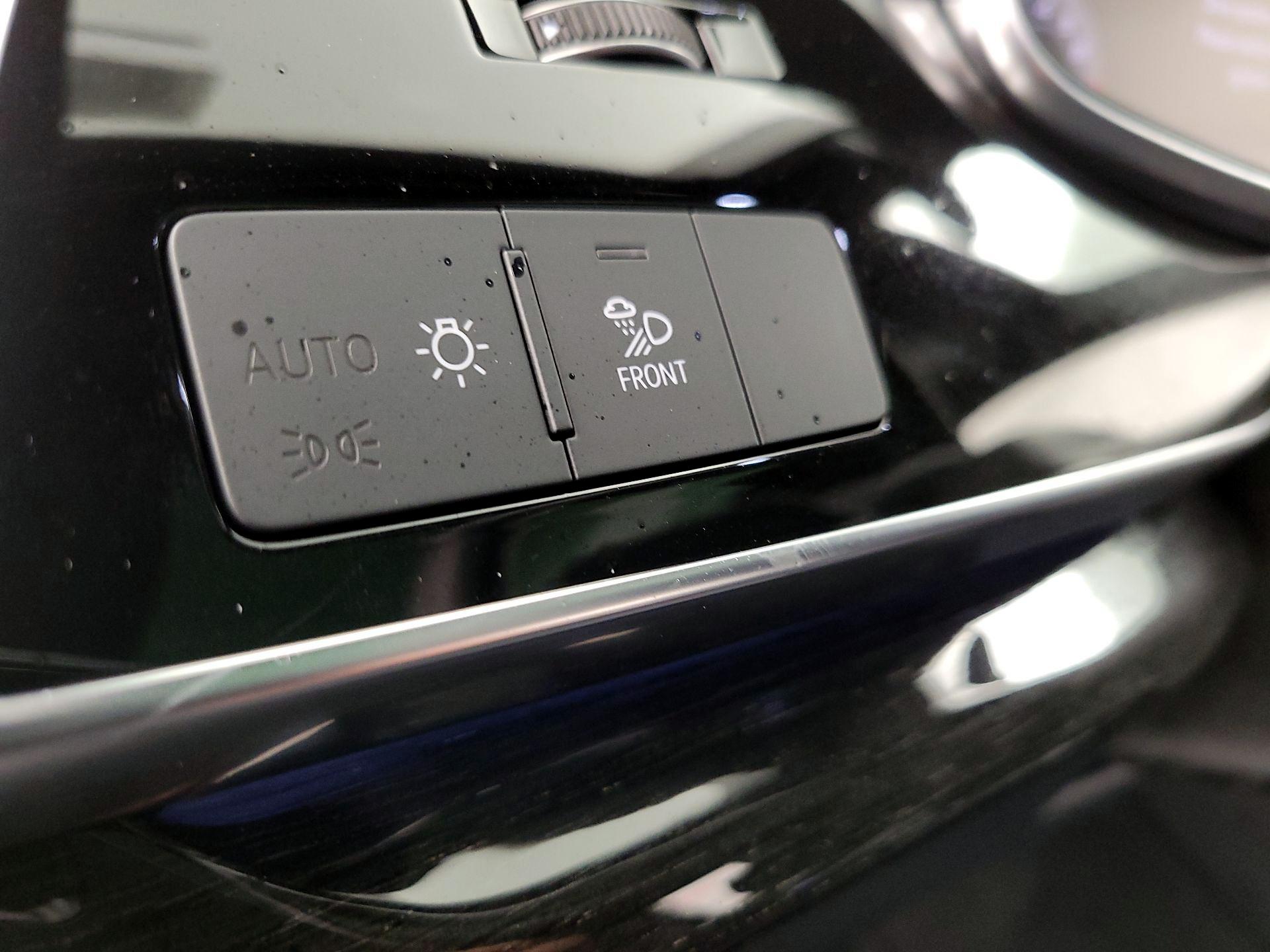 Thumbnail: 2021 Audi Q7 - 13