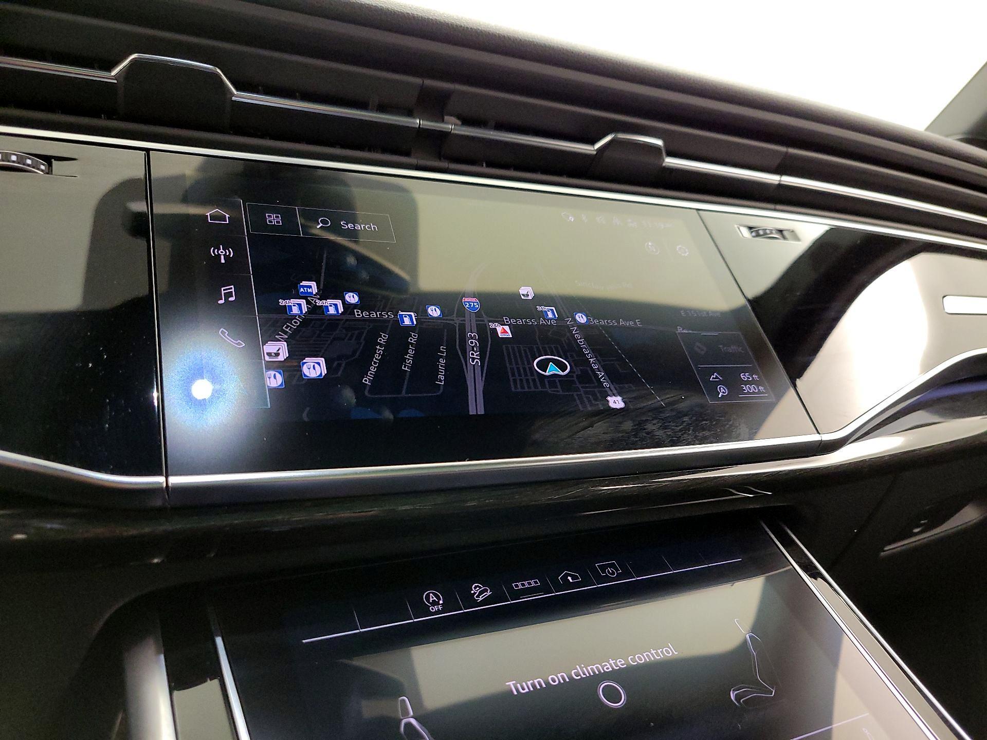 Thumbnail: 2021 Audi Q7 - 14