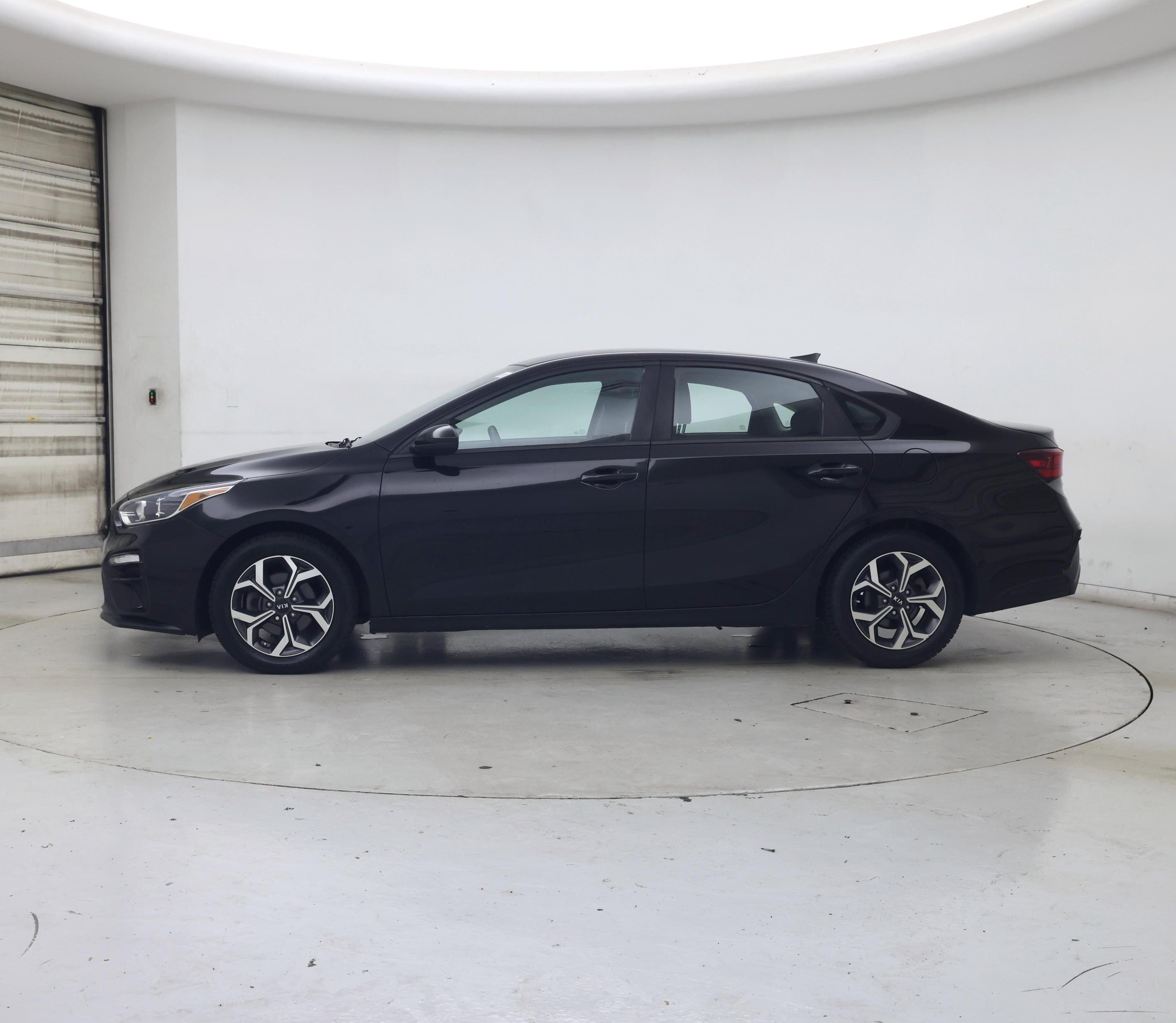 Thumbnail: 2019 Kia Forte - 3