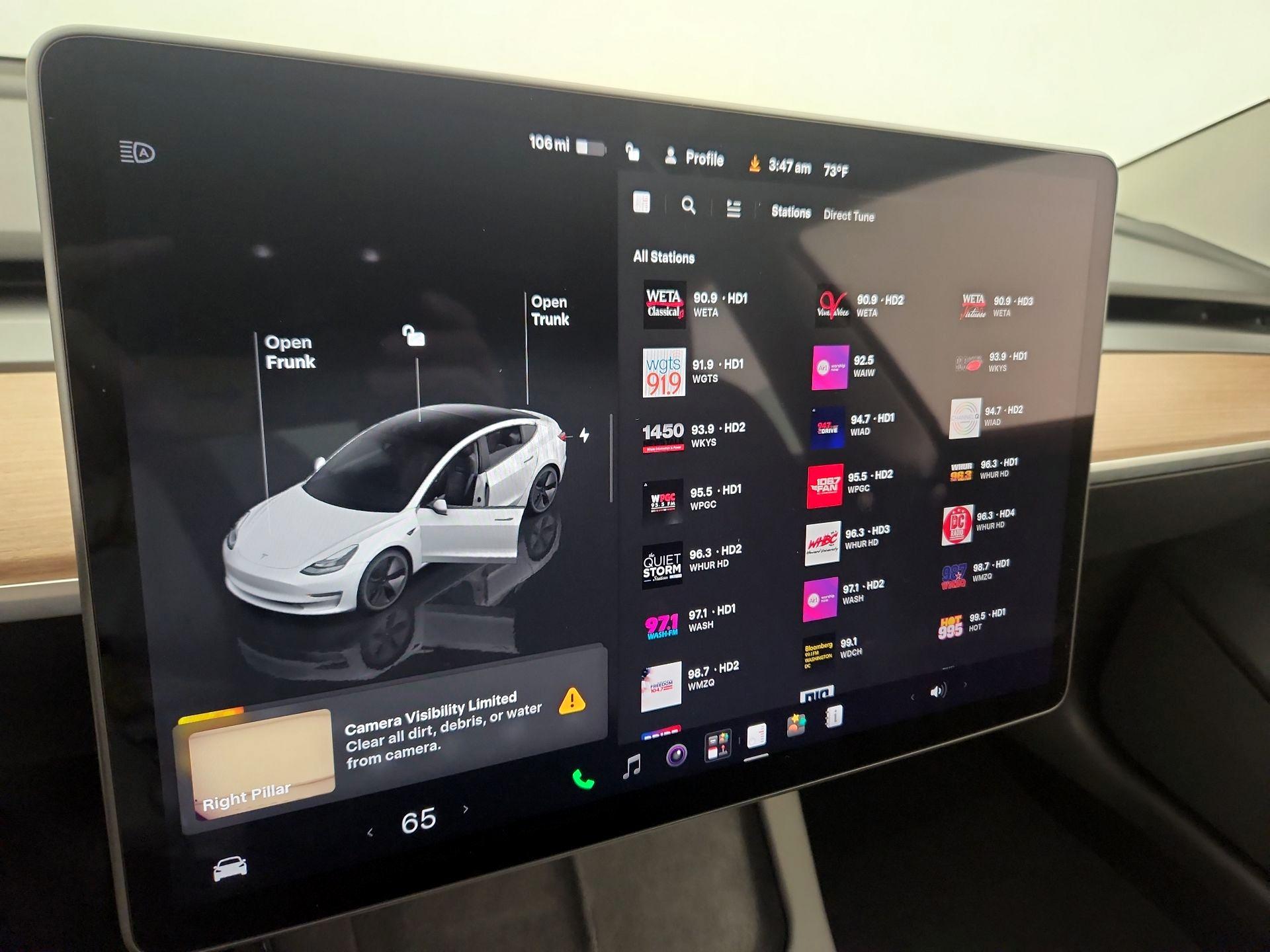 Thumbnail: 2023 Tesla Model 3 - 16