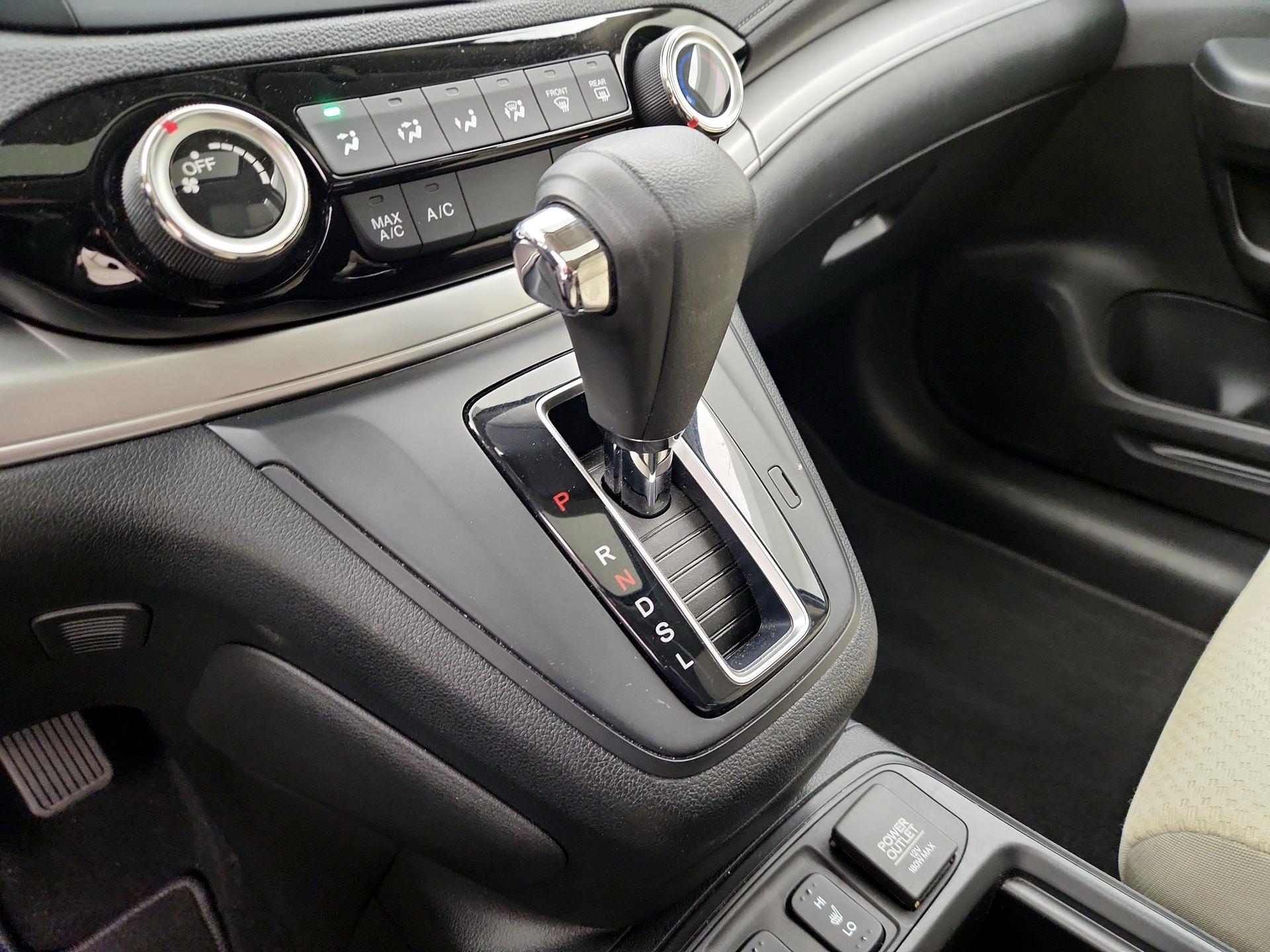 Thumbnail: 2016 Honda CR-V - 17