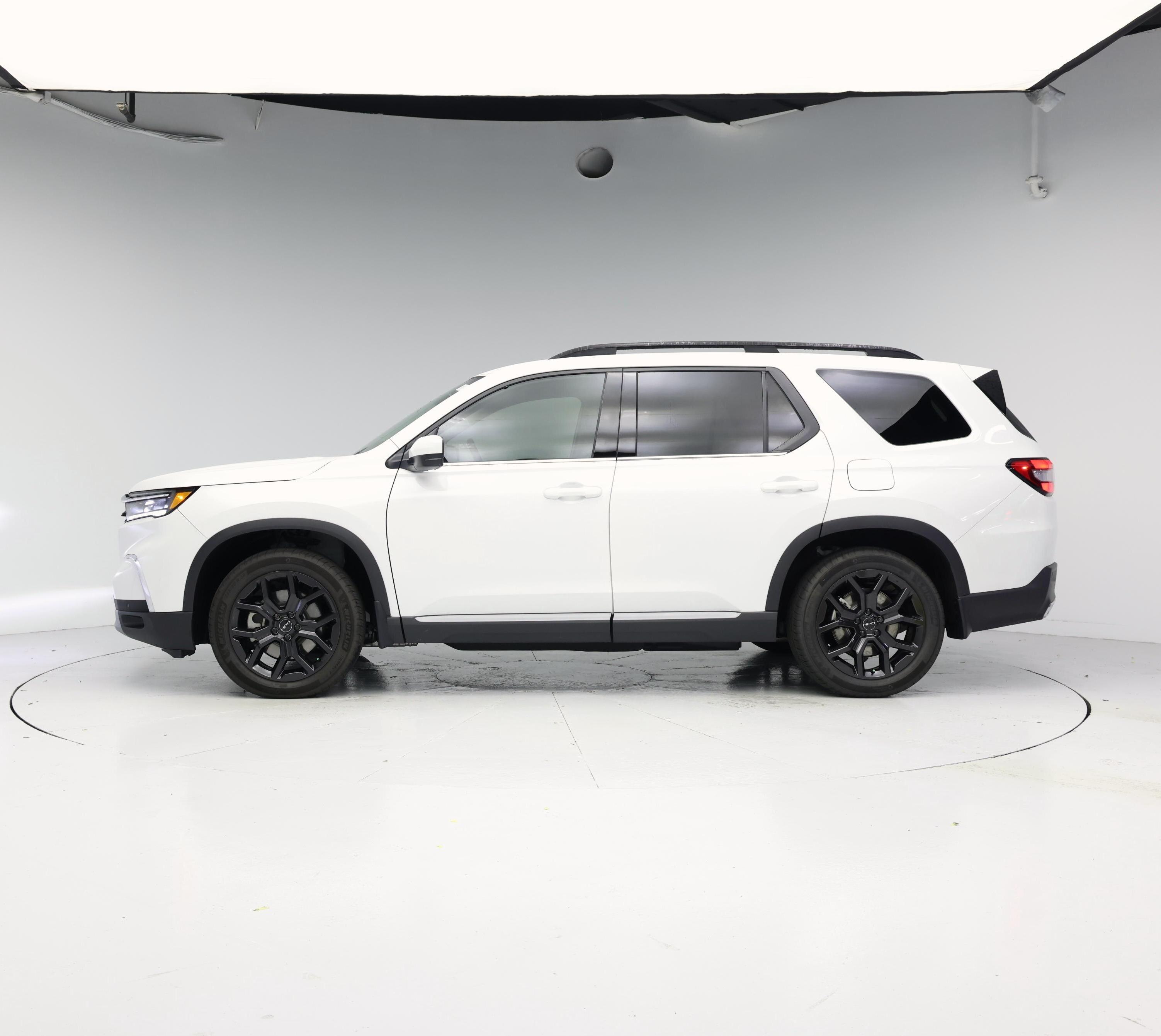 Thumbnail: 2025 Honda Pilot - 3