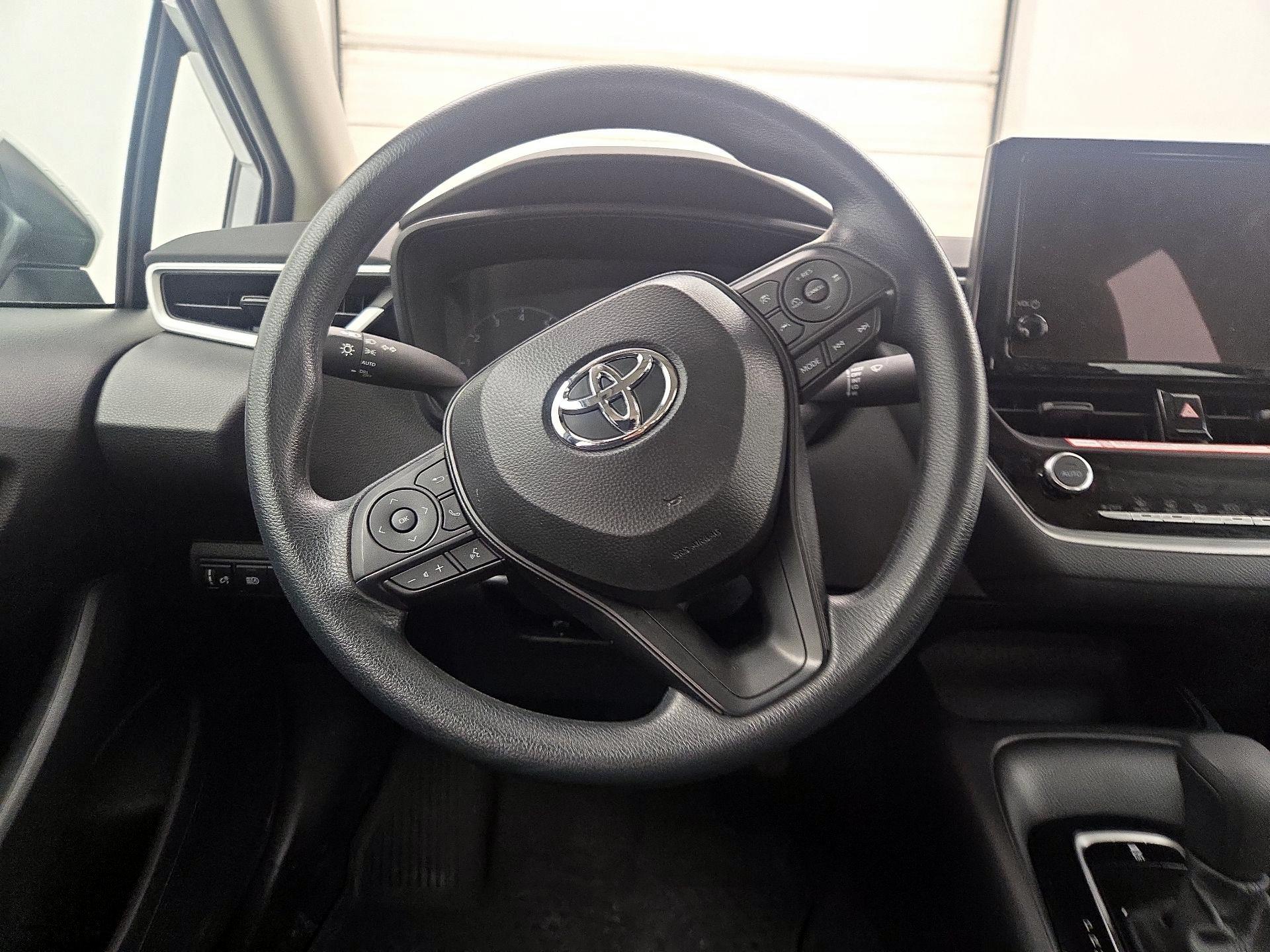 Thumbnail: 2025 Toyota Corolla - 10