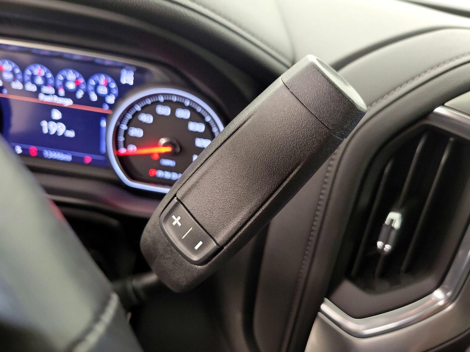 2022 Chevrolet Silverado 2500HD LTZ - Photo 19