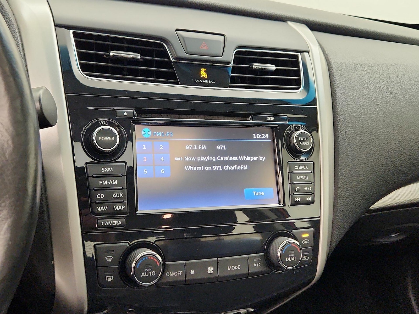 2015 Nissan Altima SL - Photo 17