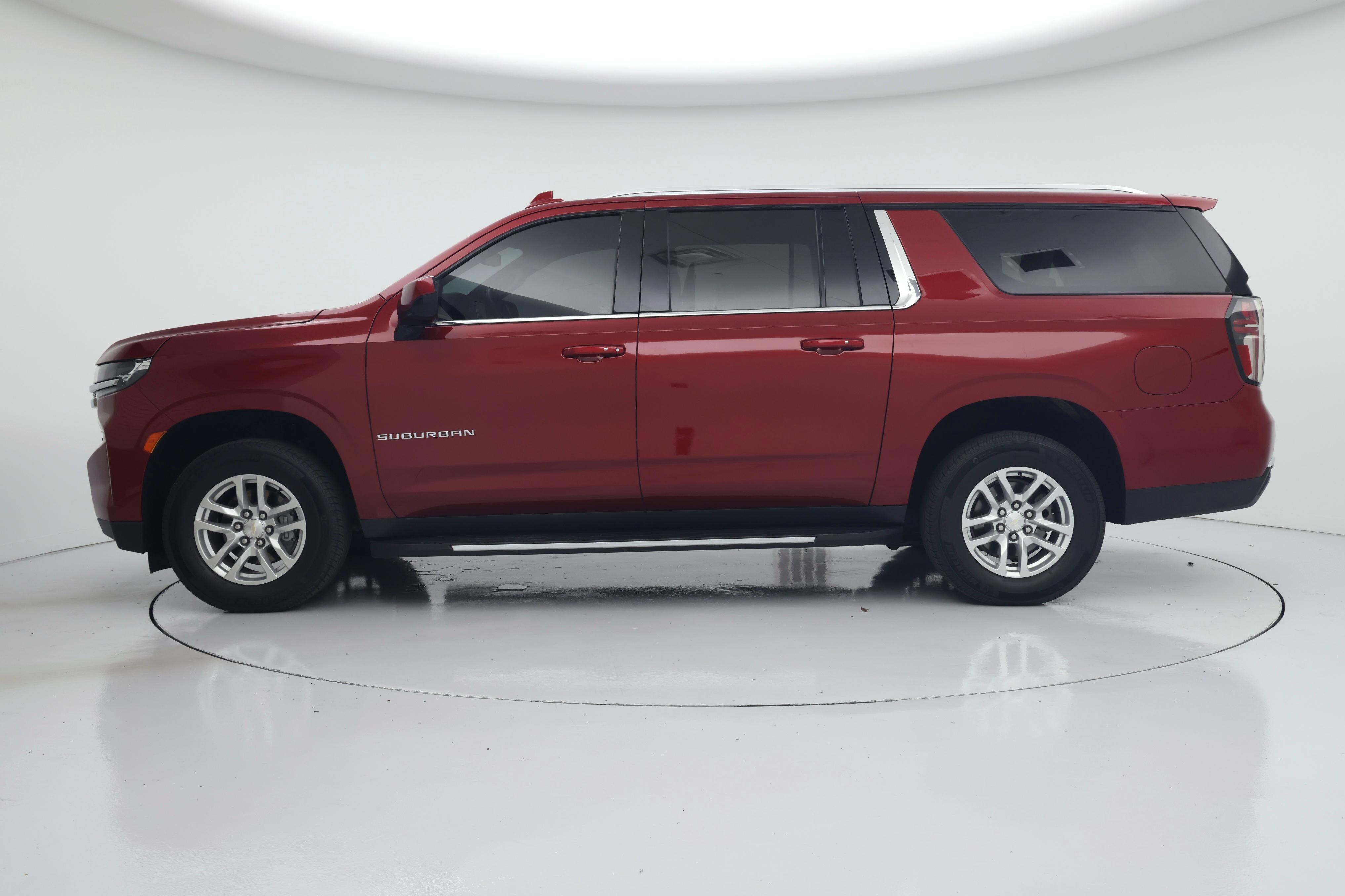Thumbnail: 2021 Chevrolet Suburban - 3