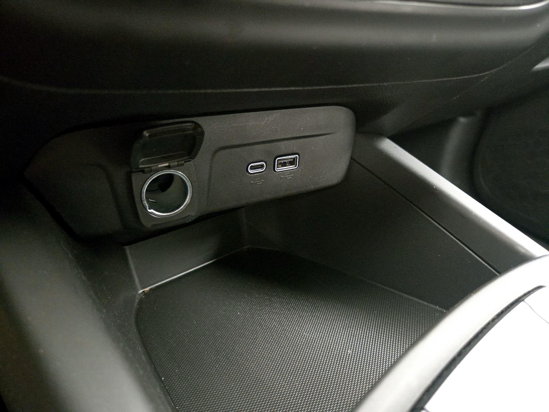 Thumbnail: 2025 Chevrolet Trax - 18