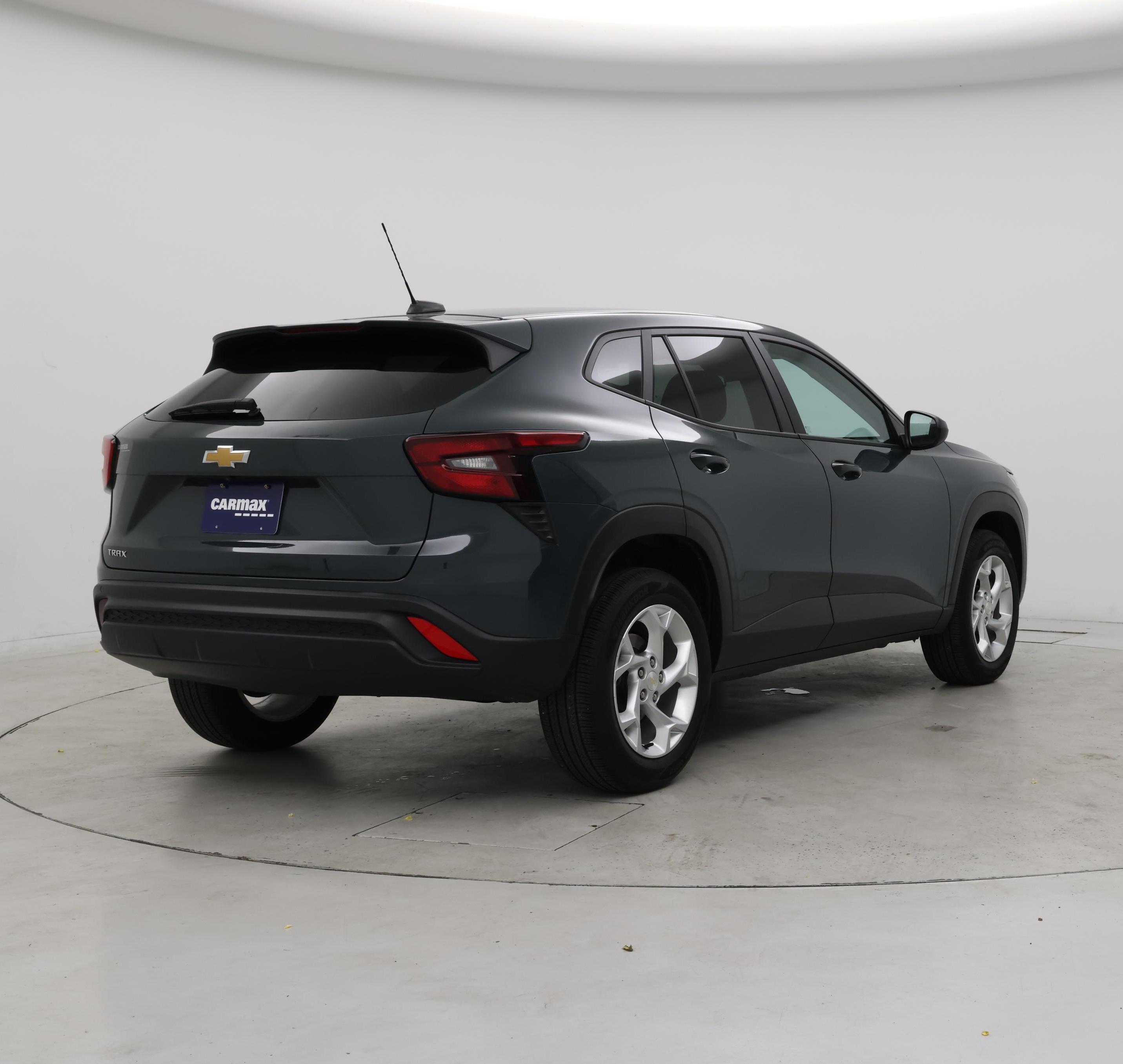 Thumbnail: 2025 Chevrolet Trax - 8