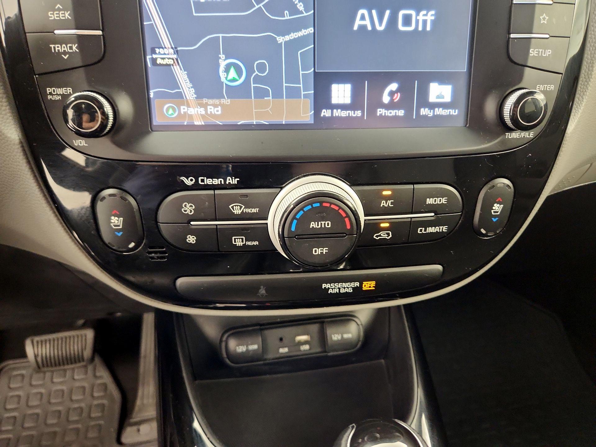 Thumbnail: 2019 Kia Soul - 16
