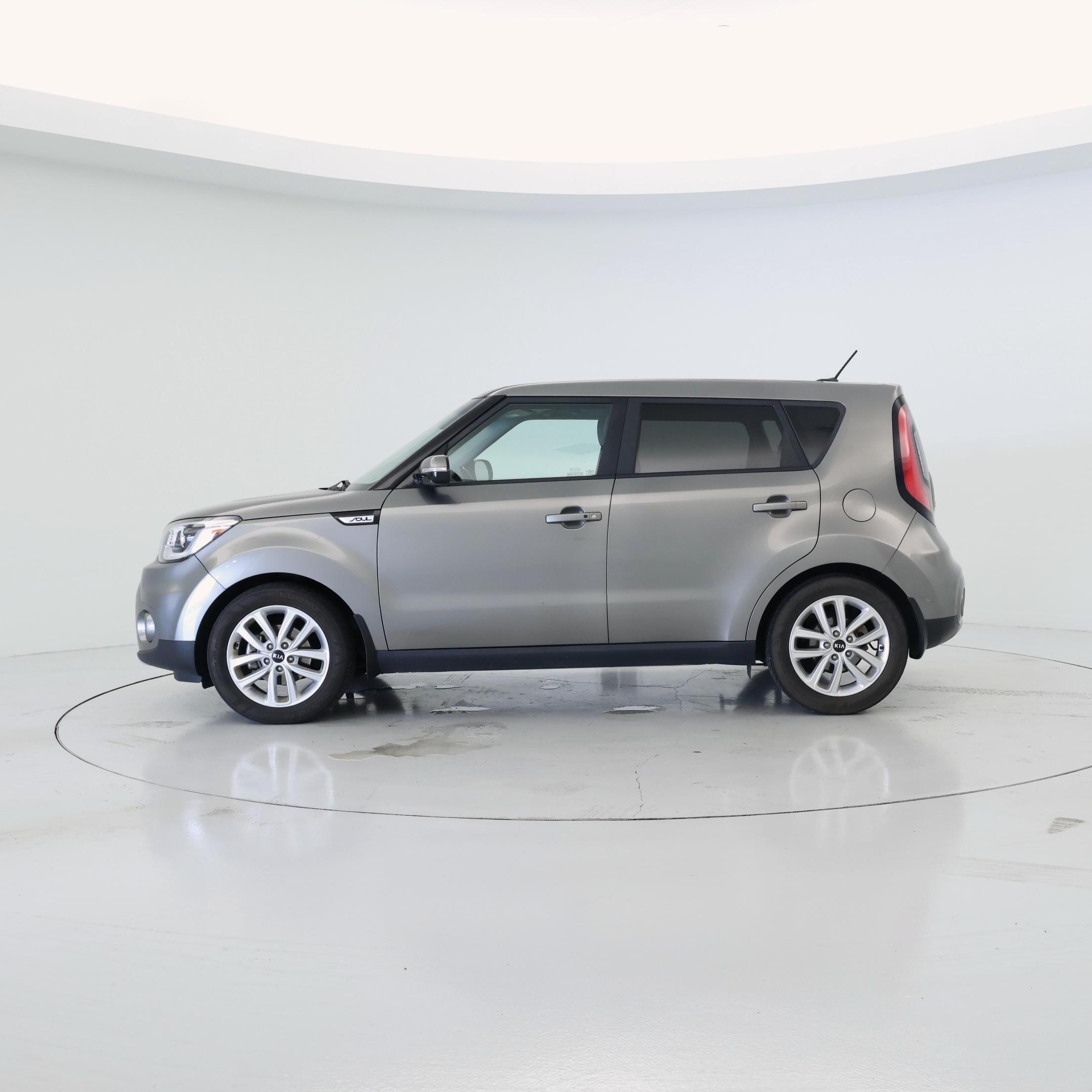 Thumbnail: 2019 Kia Soul - 3