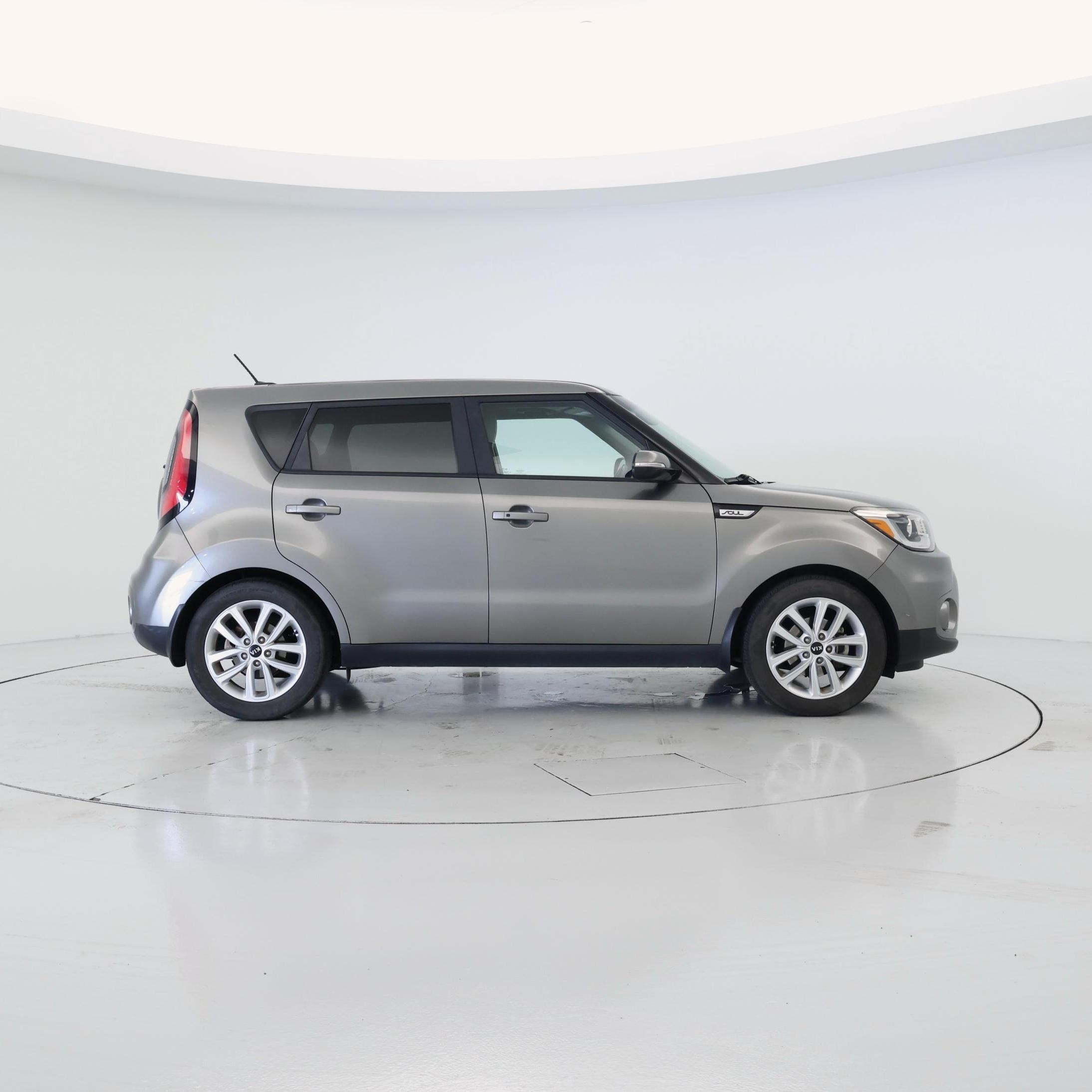 Thumbnail: 2019 Kia Soul - 7