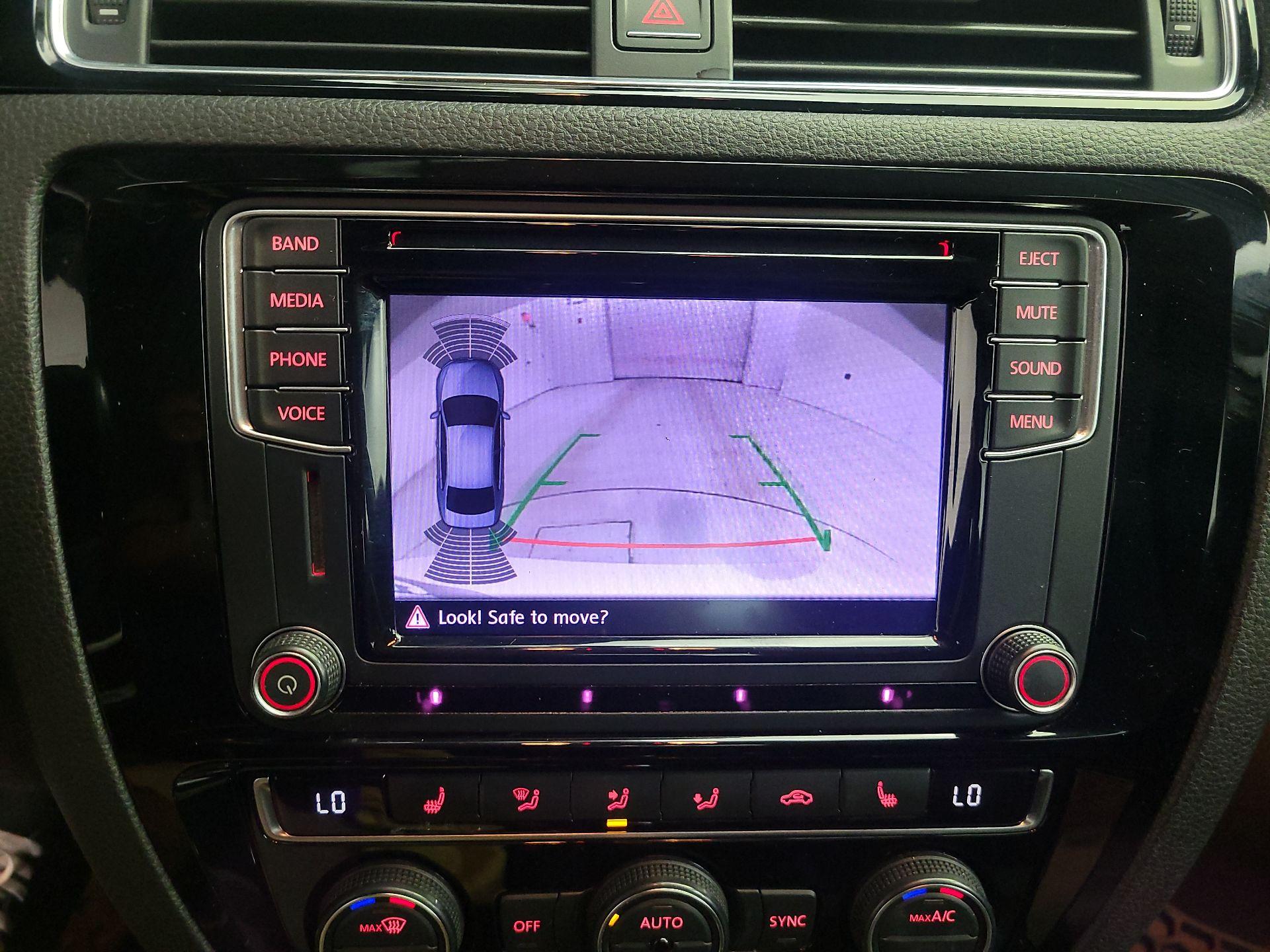 Thumbnail: 2016 Volkswagen Jetta - 14