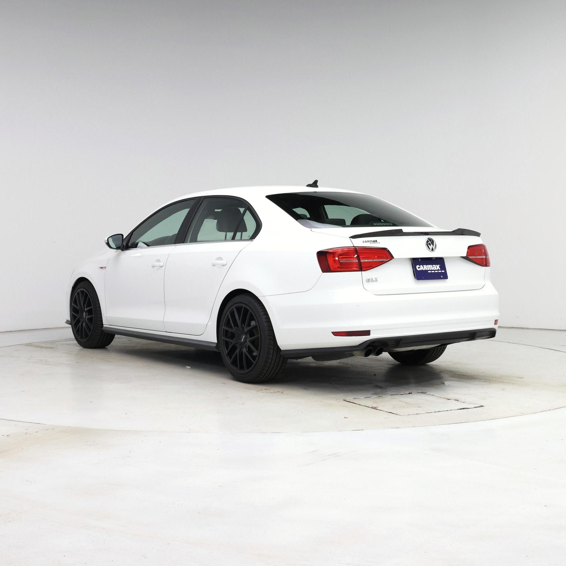 Thumbnail: 2016 Volkswagen Jetta - 2