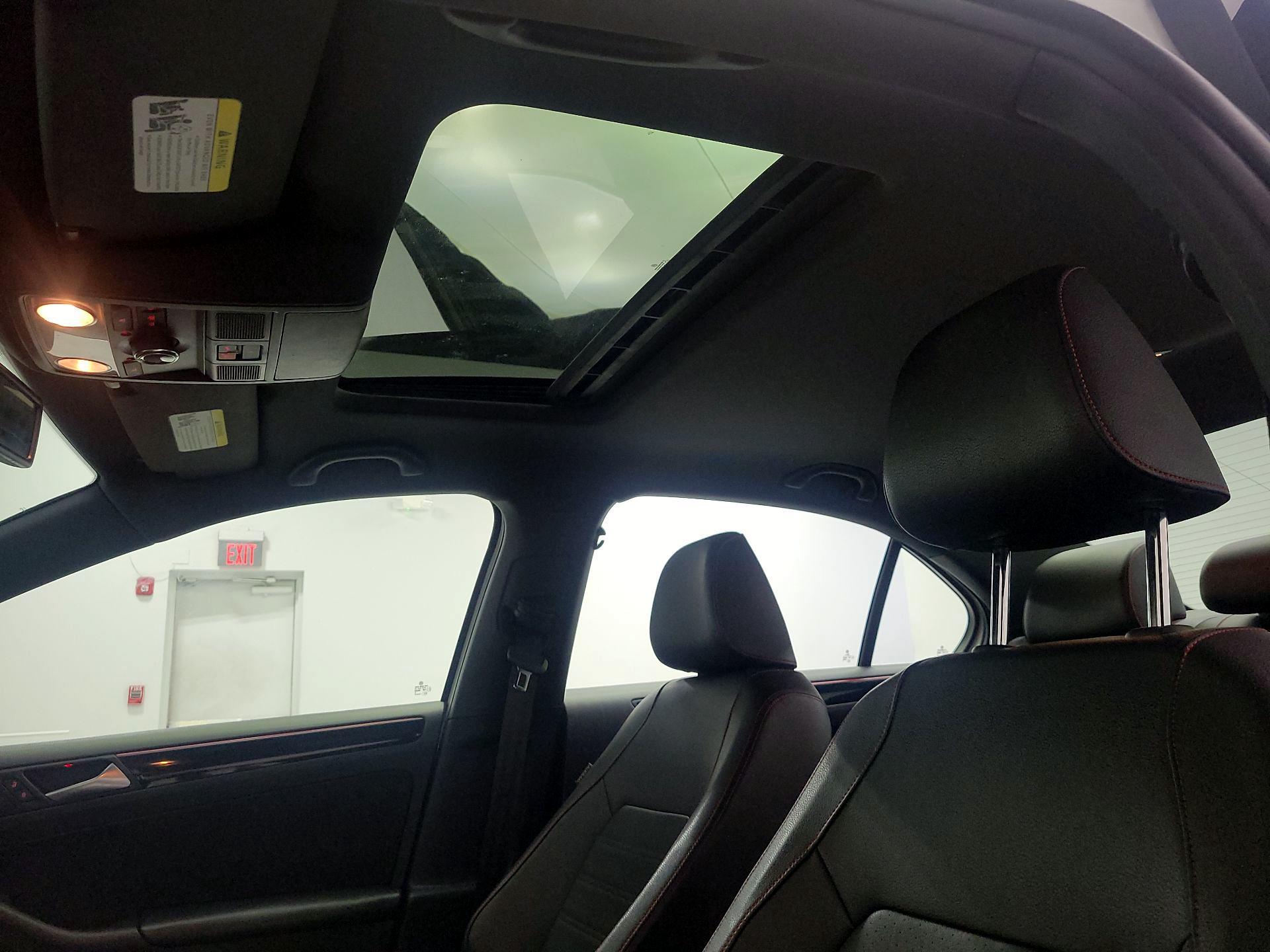Thumbnail: 2016 Volkswagen Jetta - 19