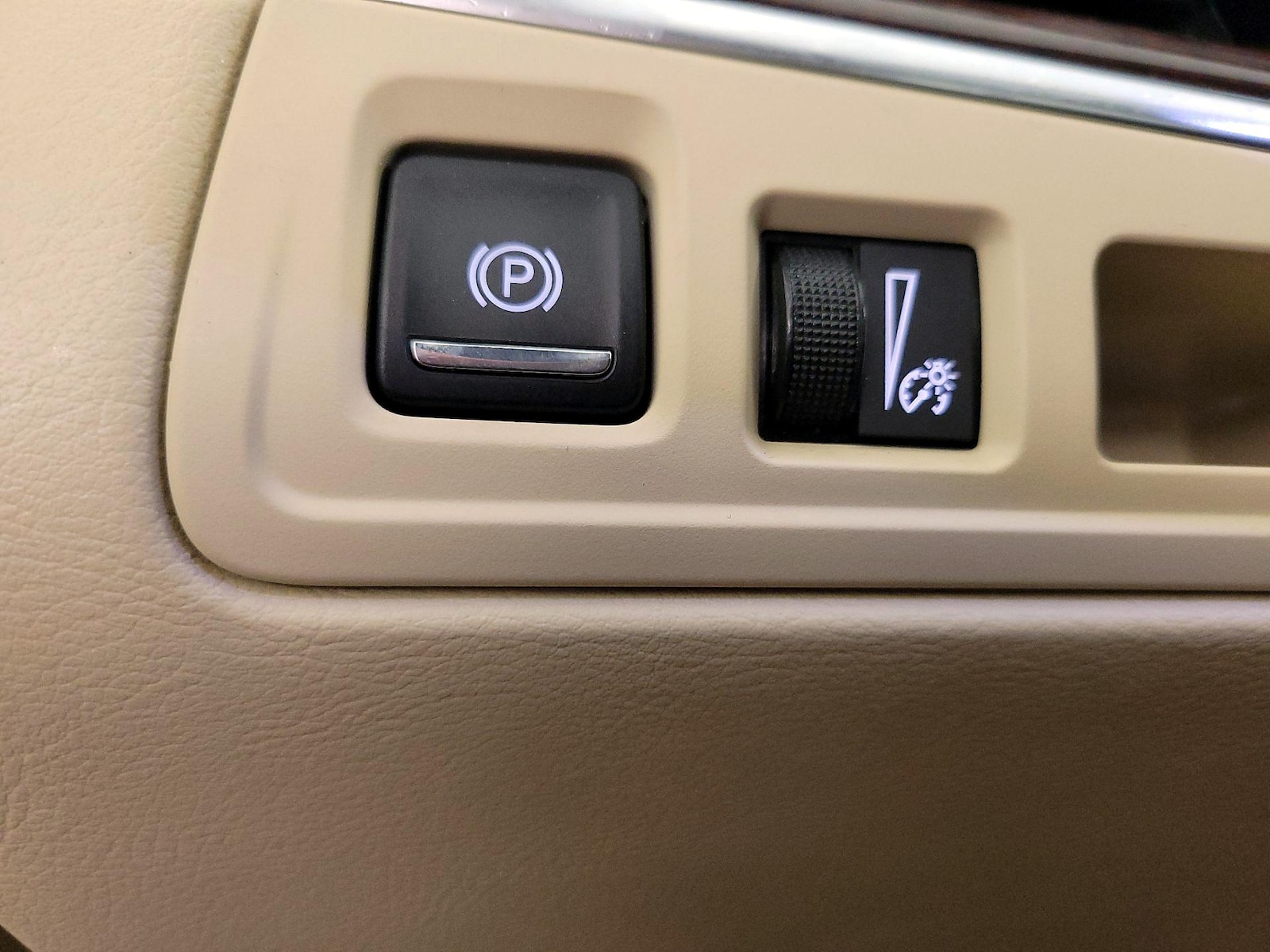 2017 Cadillac XT5 Luxury - Photo 14