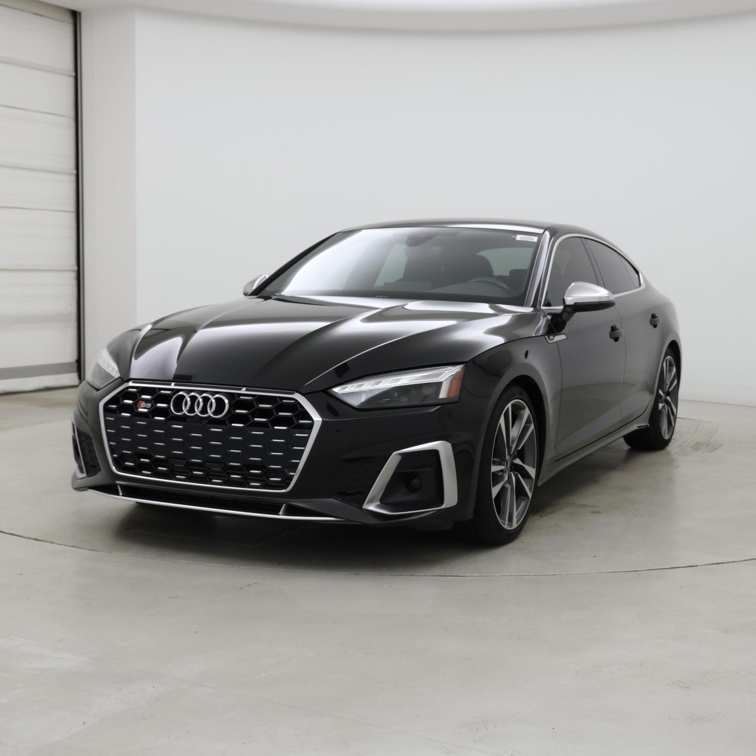 Thumbnail: 2021 Audi S5 - 4