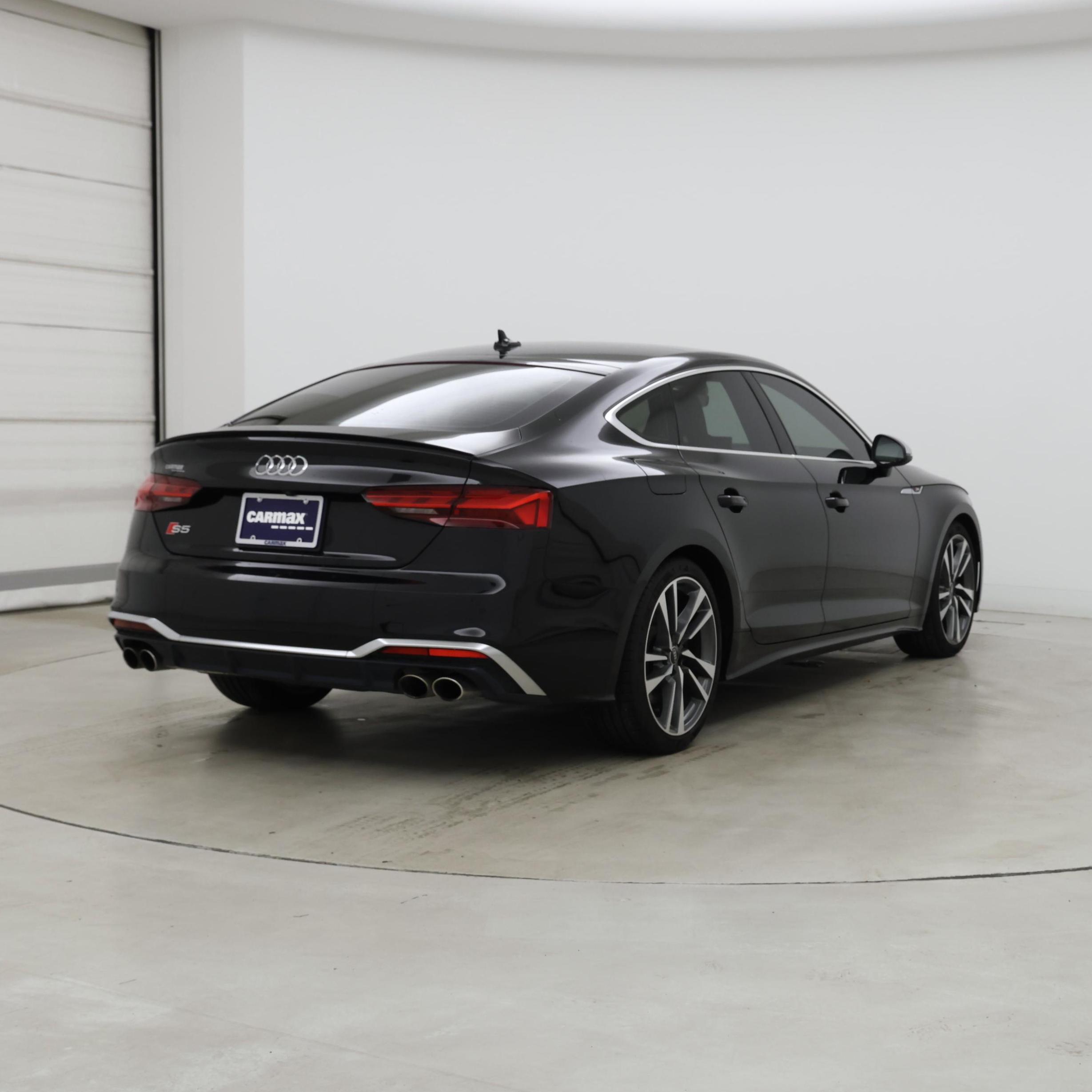 Thumbnail: 2021 Audi S5 - 8
