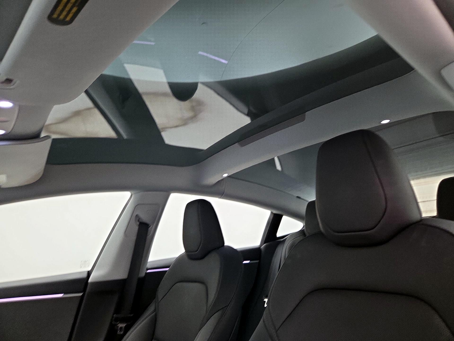Thumbnail: 2025 Tesla Model 3 - 18