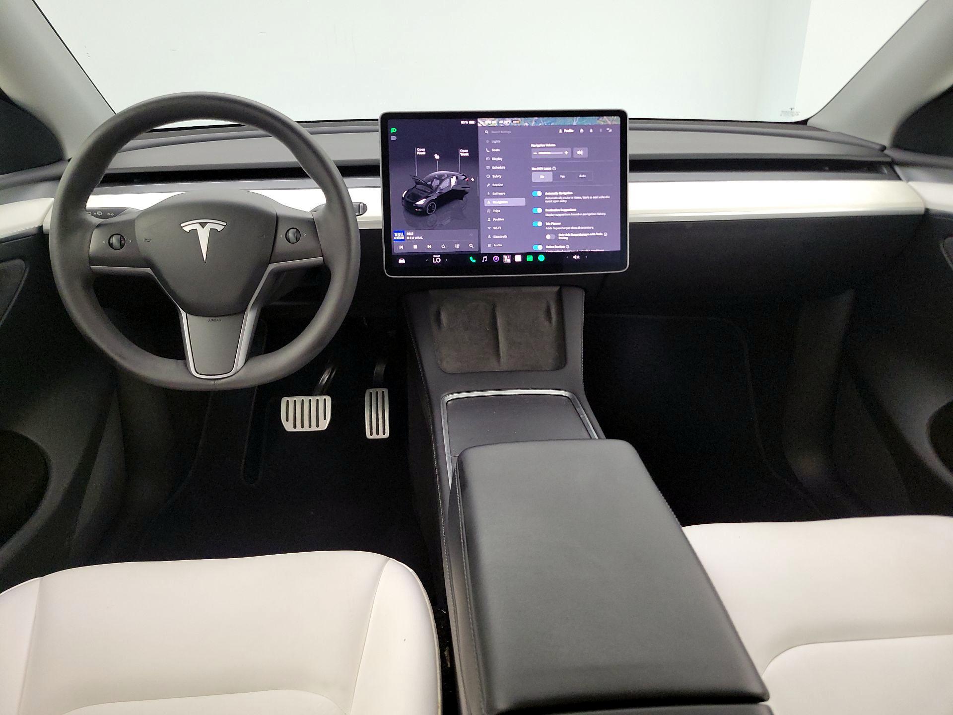 Thumbnail: 2022 Tesla Model Y - 9