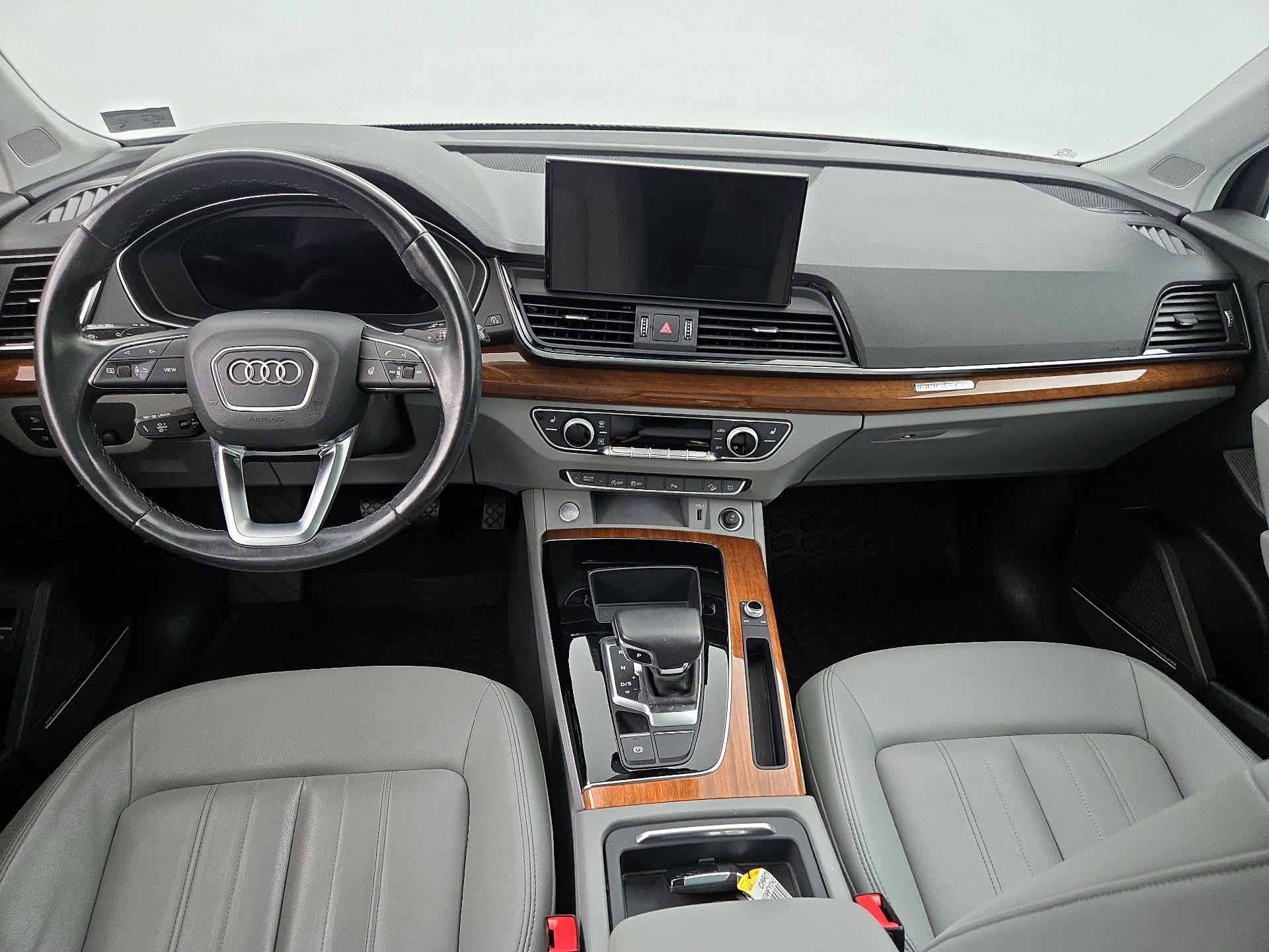 Thumbnail: 2022 Audi Q5 - 9