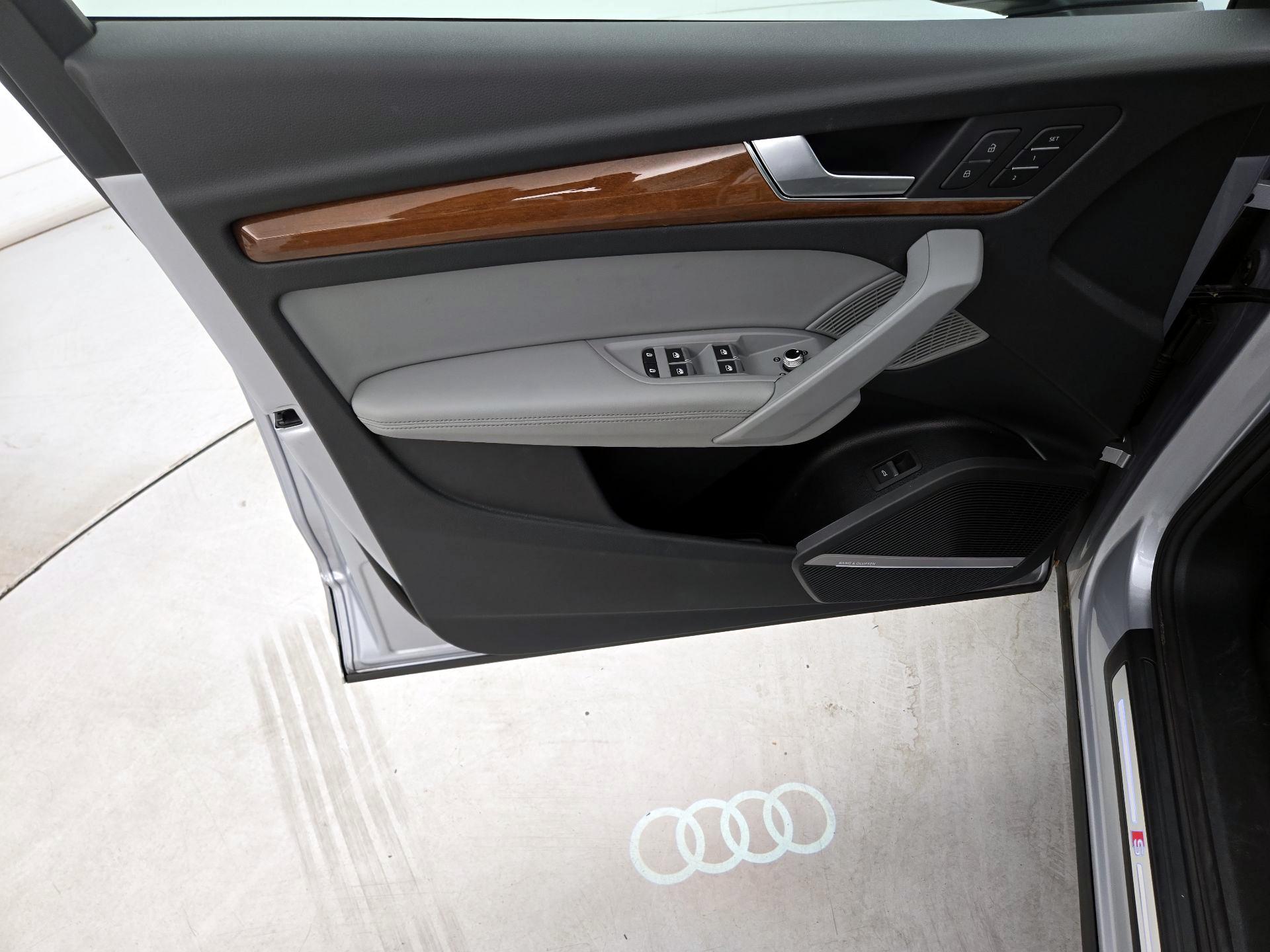 Thumbnail: 2022 Audi Q5 - 12