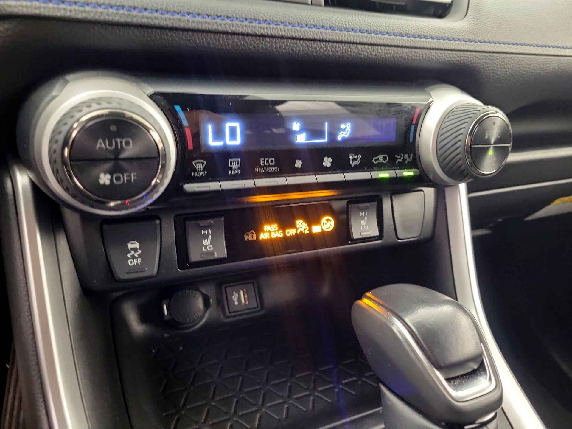 Thumbnail: 2023 Toyota RAV4 - 16