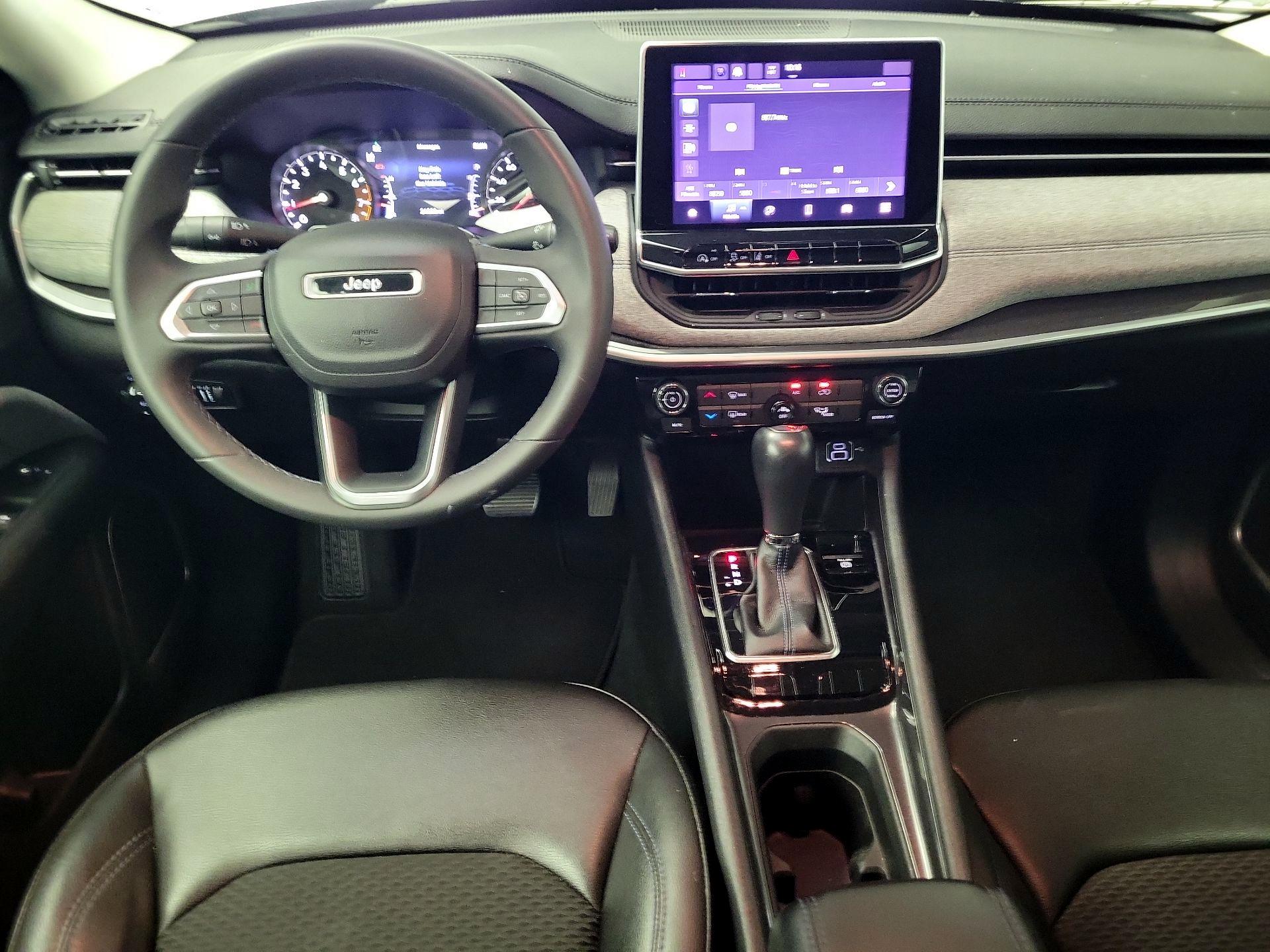 Thumbnail: 2022 Jeep Compass - 9