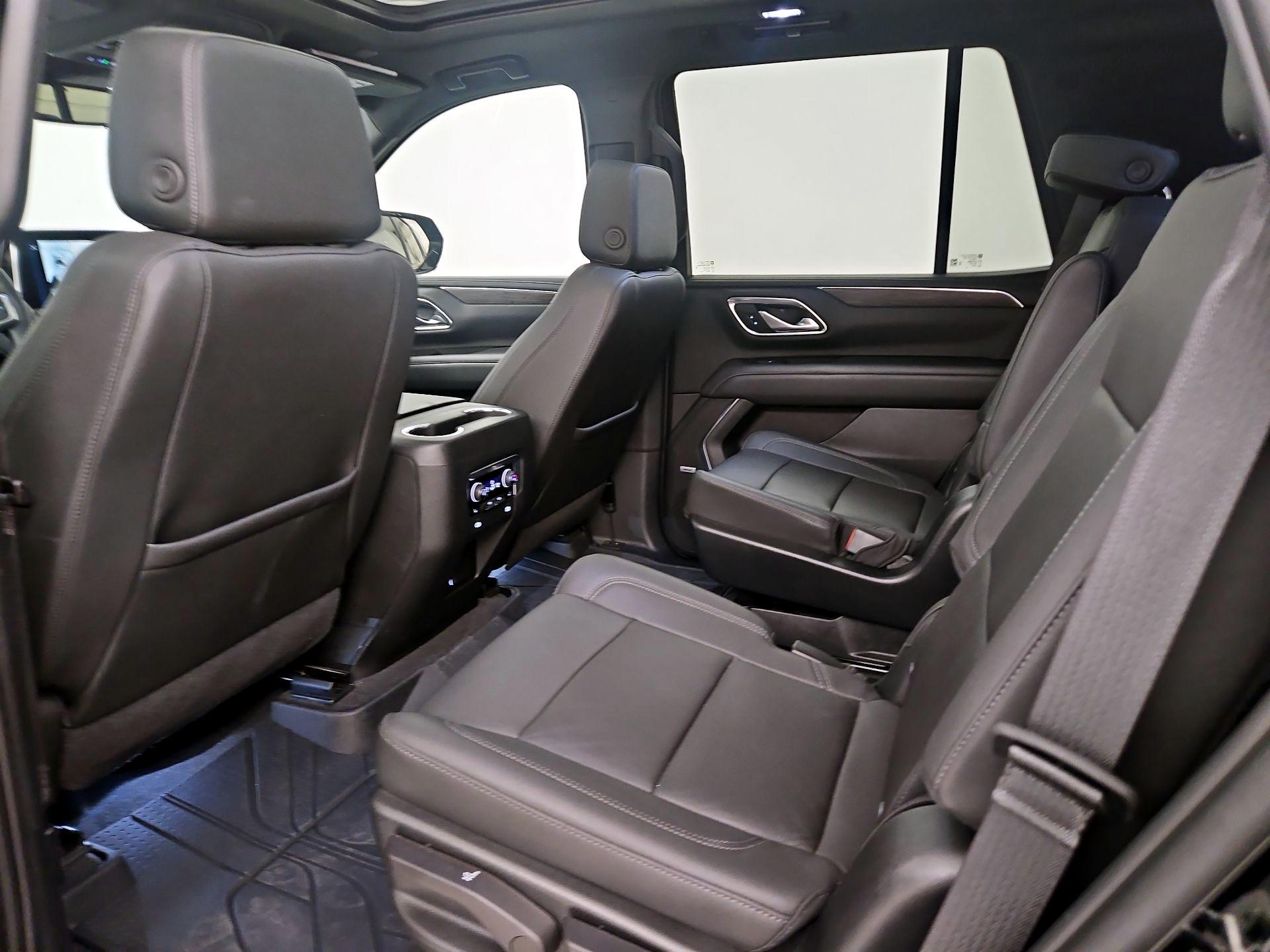 Thumbnail: 2023 Chevrolet Tahoe - 20
