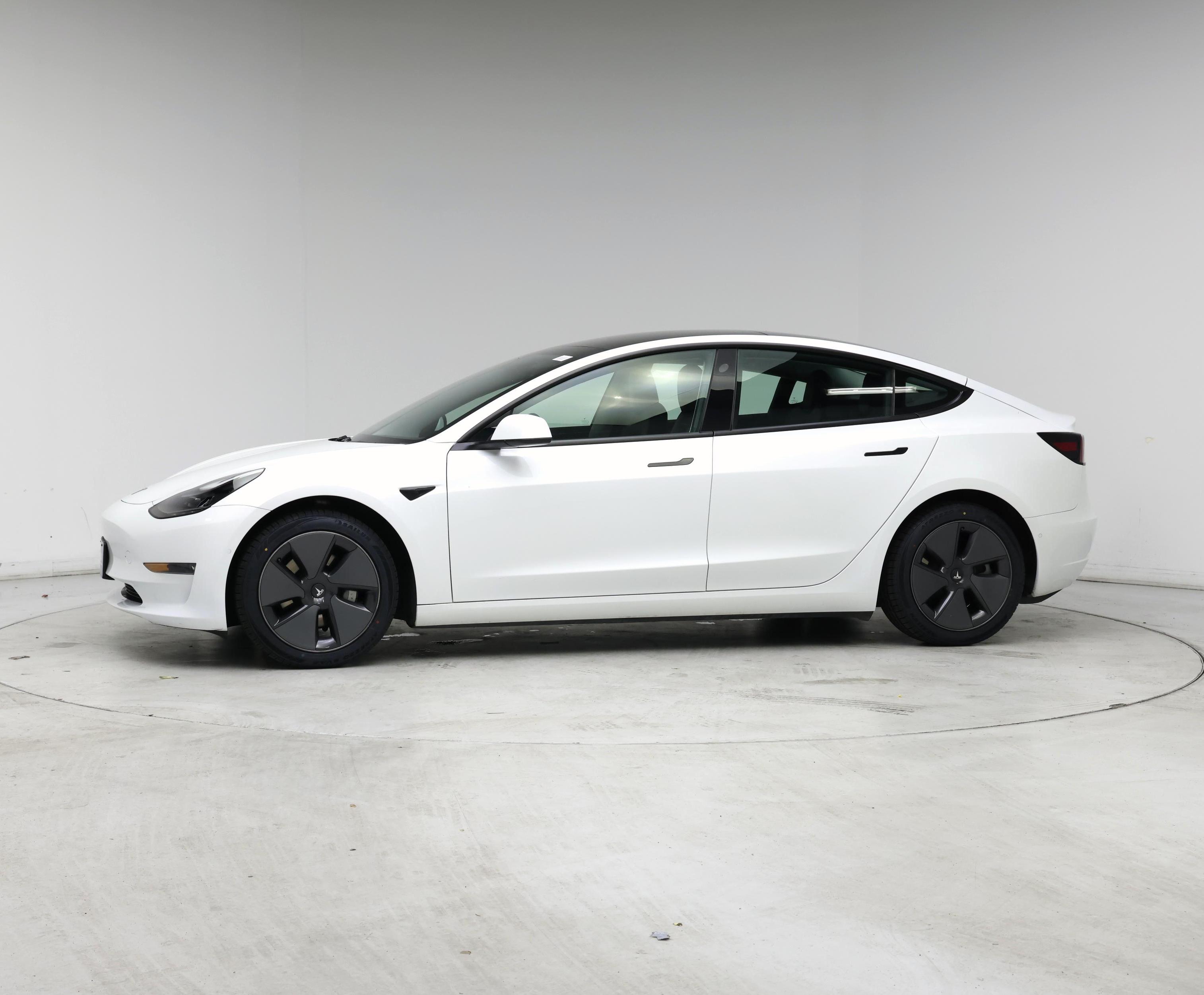 Thumbnail: 2021 Tesla Model 3 - 3