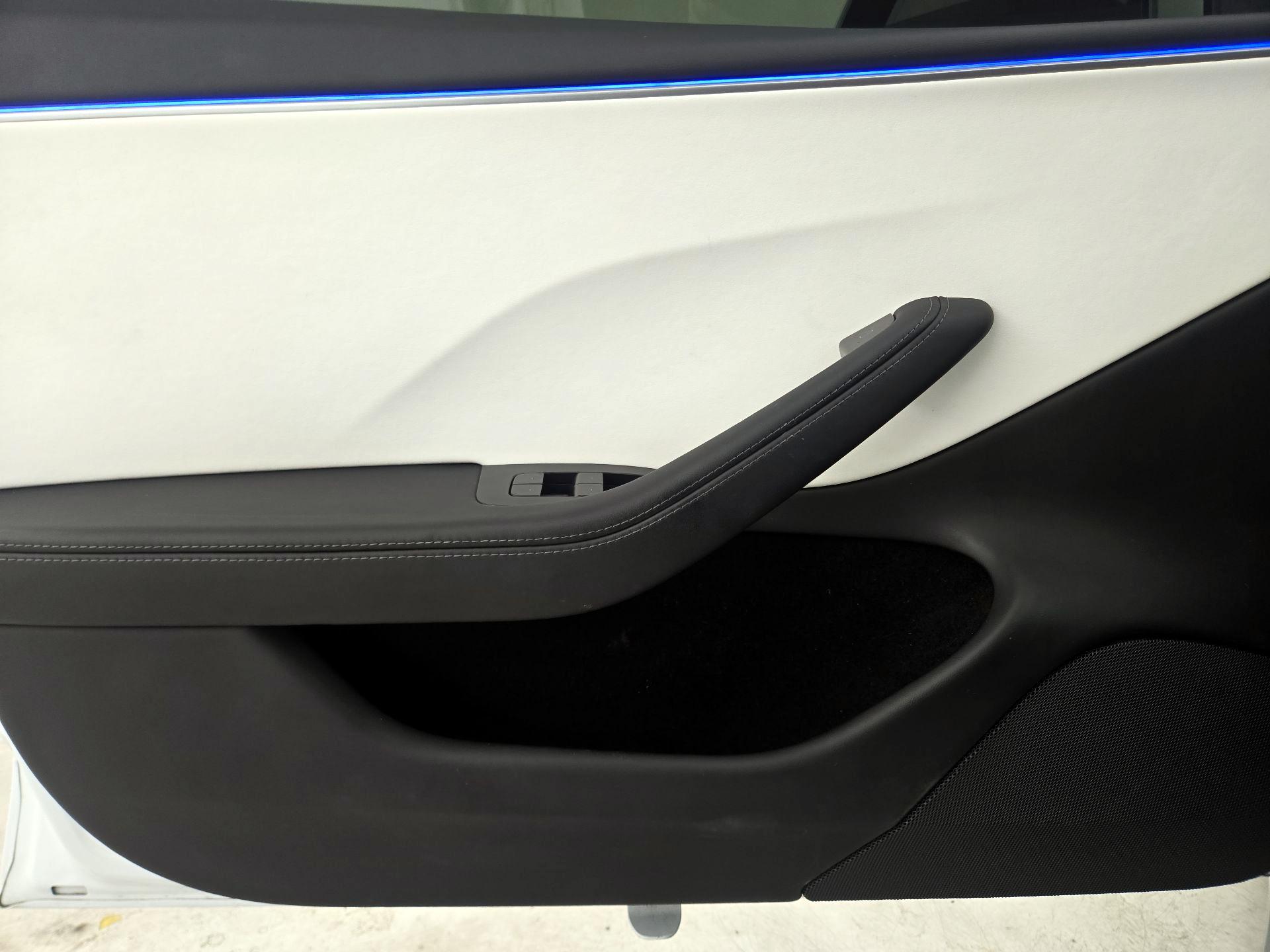 Thumbnail: 2024 Tesla Model 3 - 12