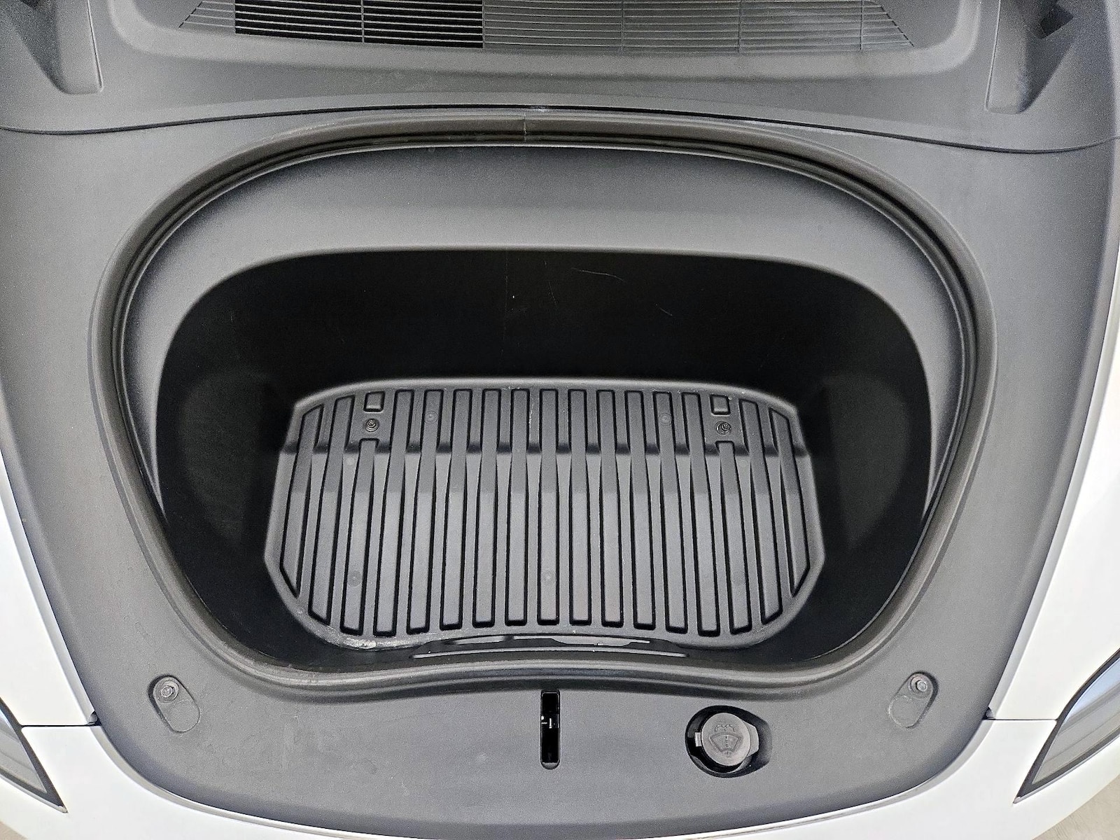 2024 Tesla Model 3 Long Range - Photo 23