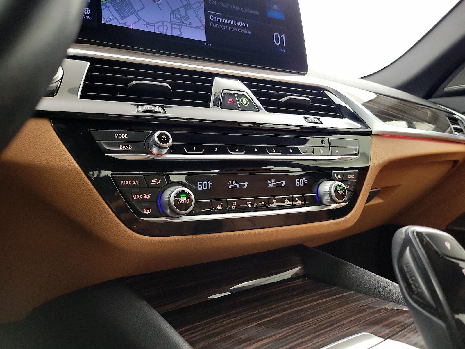 2022 BMW 5 Series 540i - Photo 17