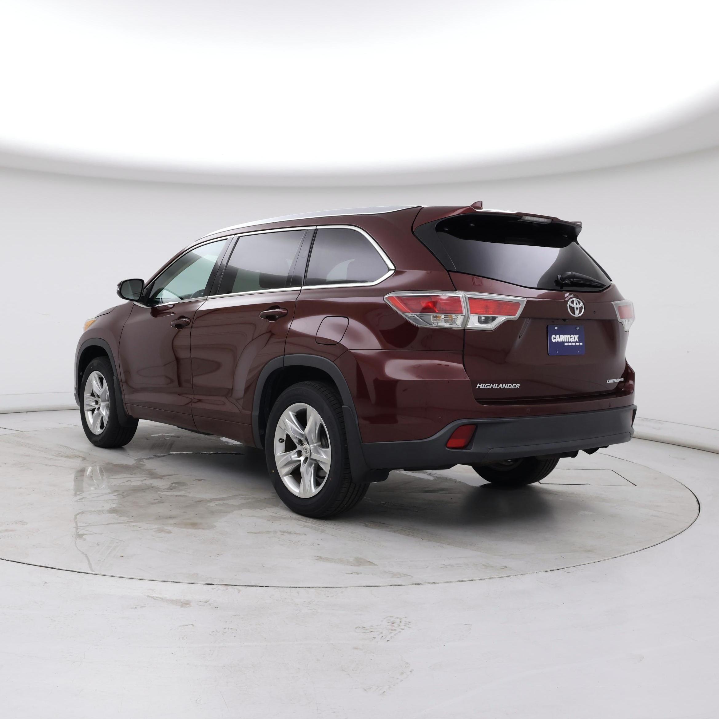 Thumbnail: 2015 Toyota Highlander - 2