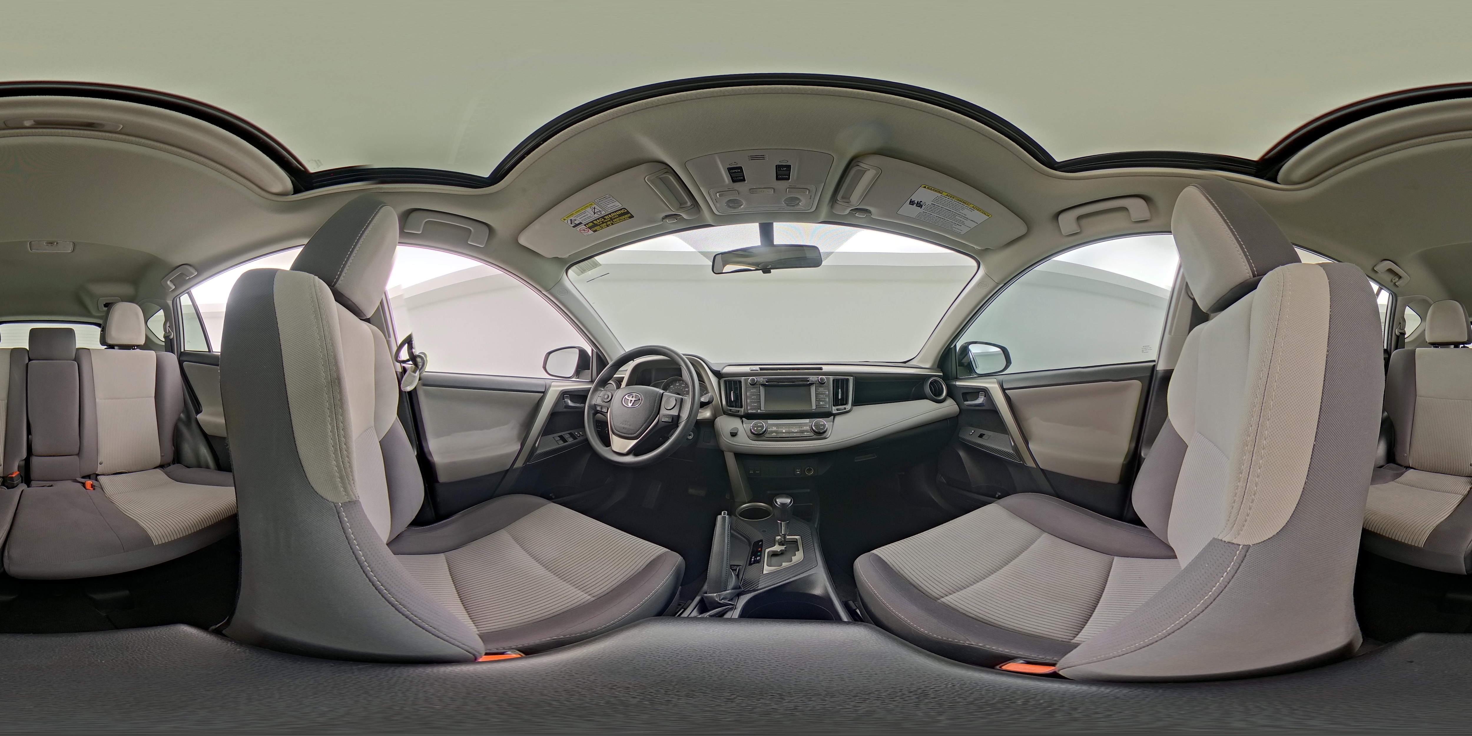 2015 Toyota RAV4 XLE - Photo 25