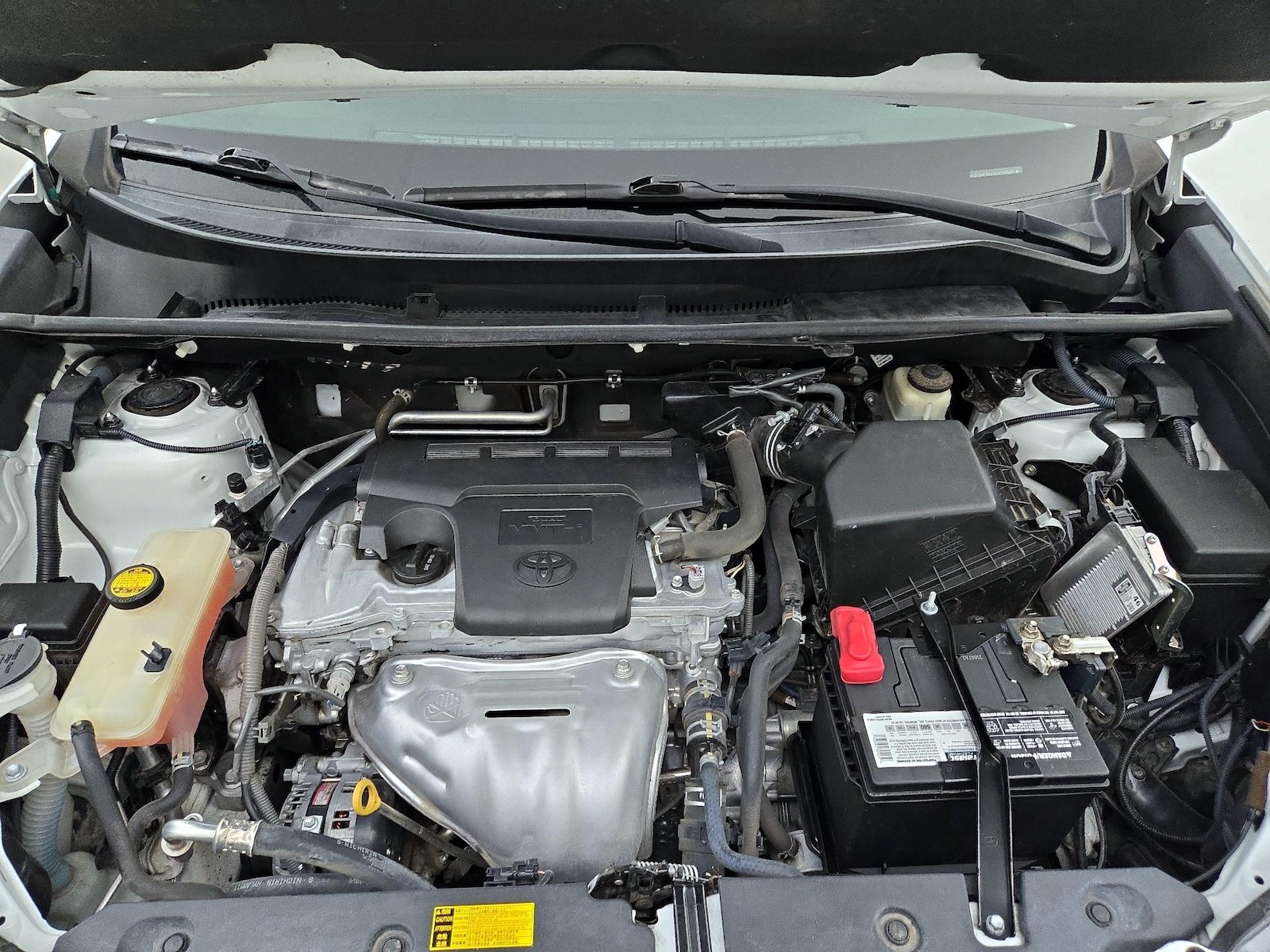 2015 Toyota RAV4 XLE - Photo 23
