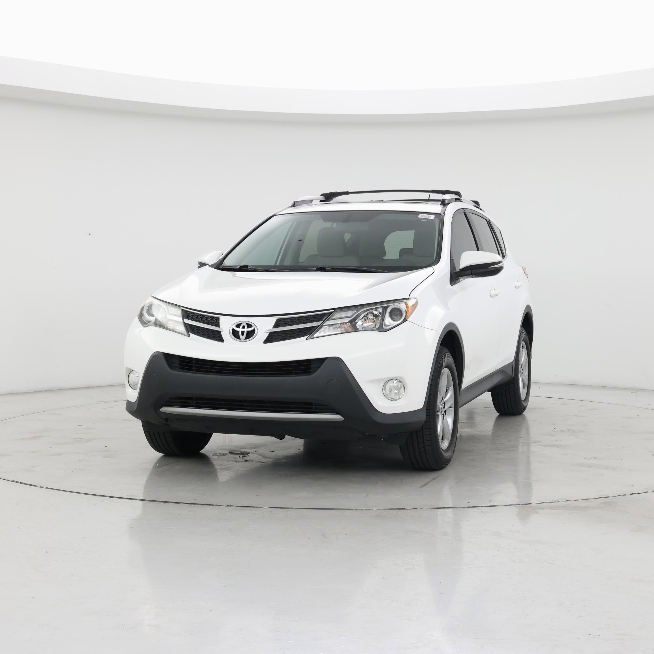 Thumbnail: 2015 Toyota RAV4 - 4