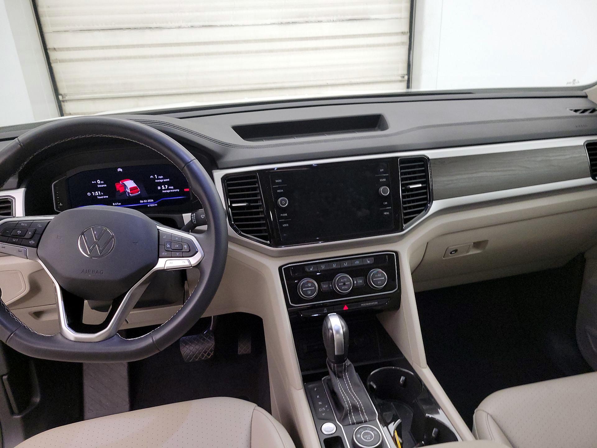 Thumbnail: 2022 Volkswagen Atlas - 9