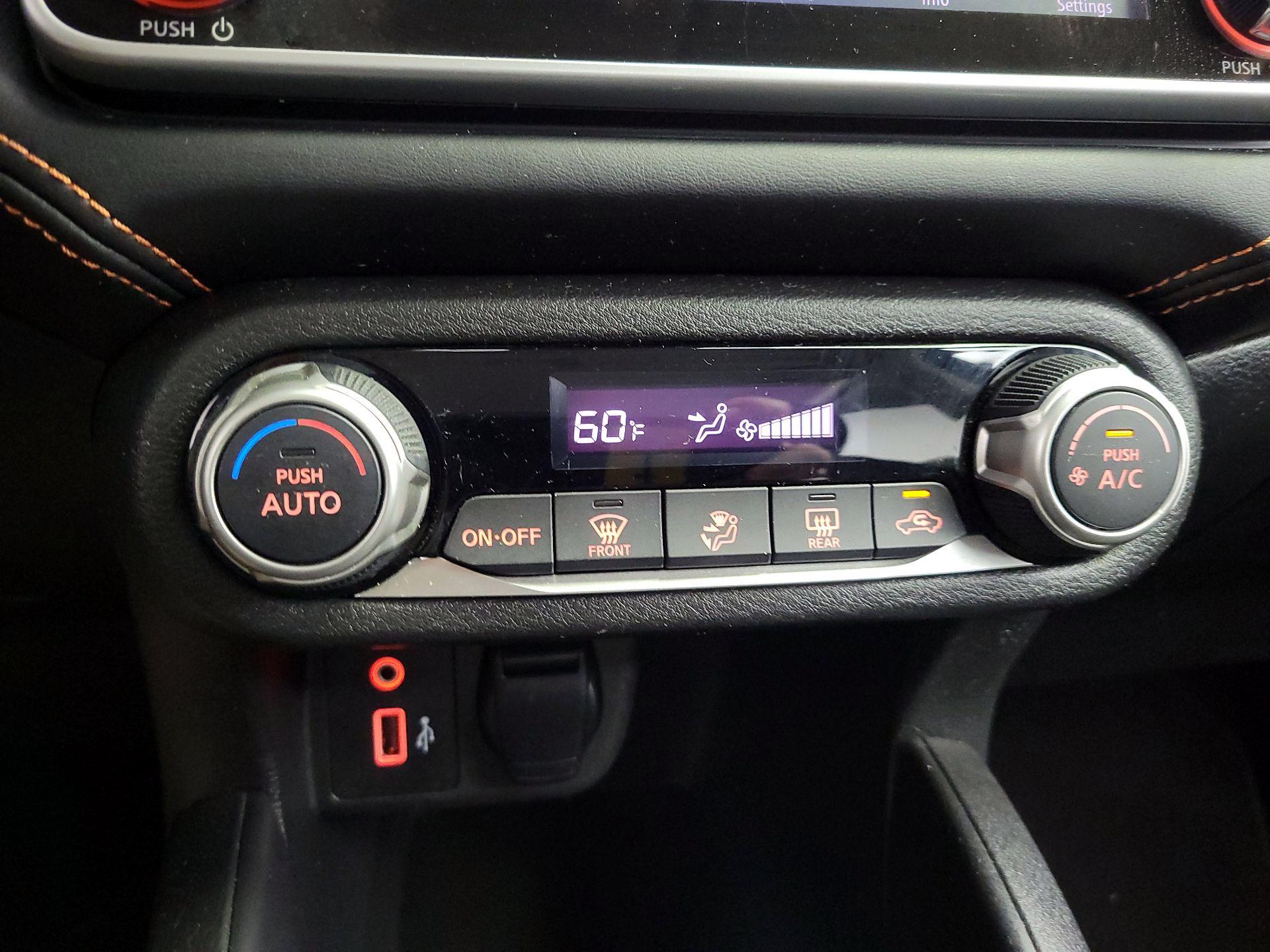 Thumbnail: 2020 Nissan Versa - 15