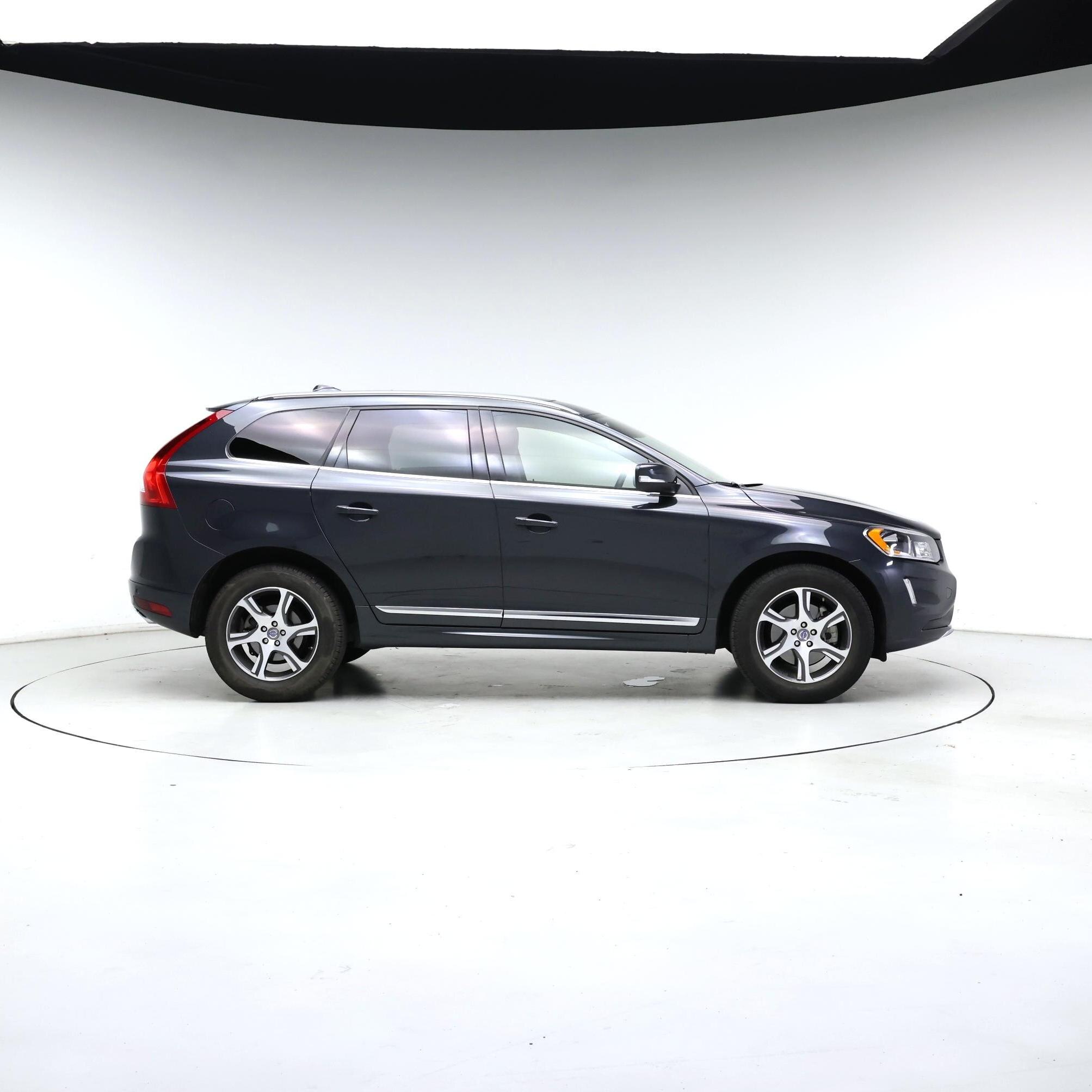 Thumbnail: 2015 Volvo XC60 - 7