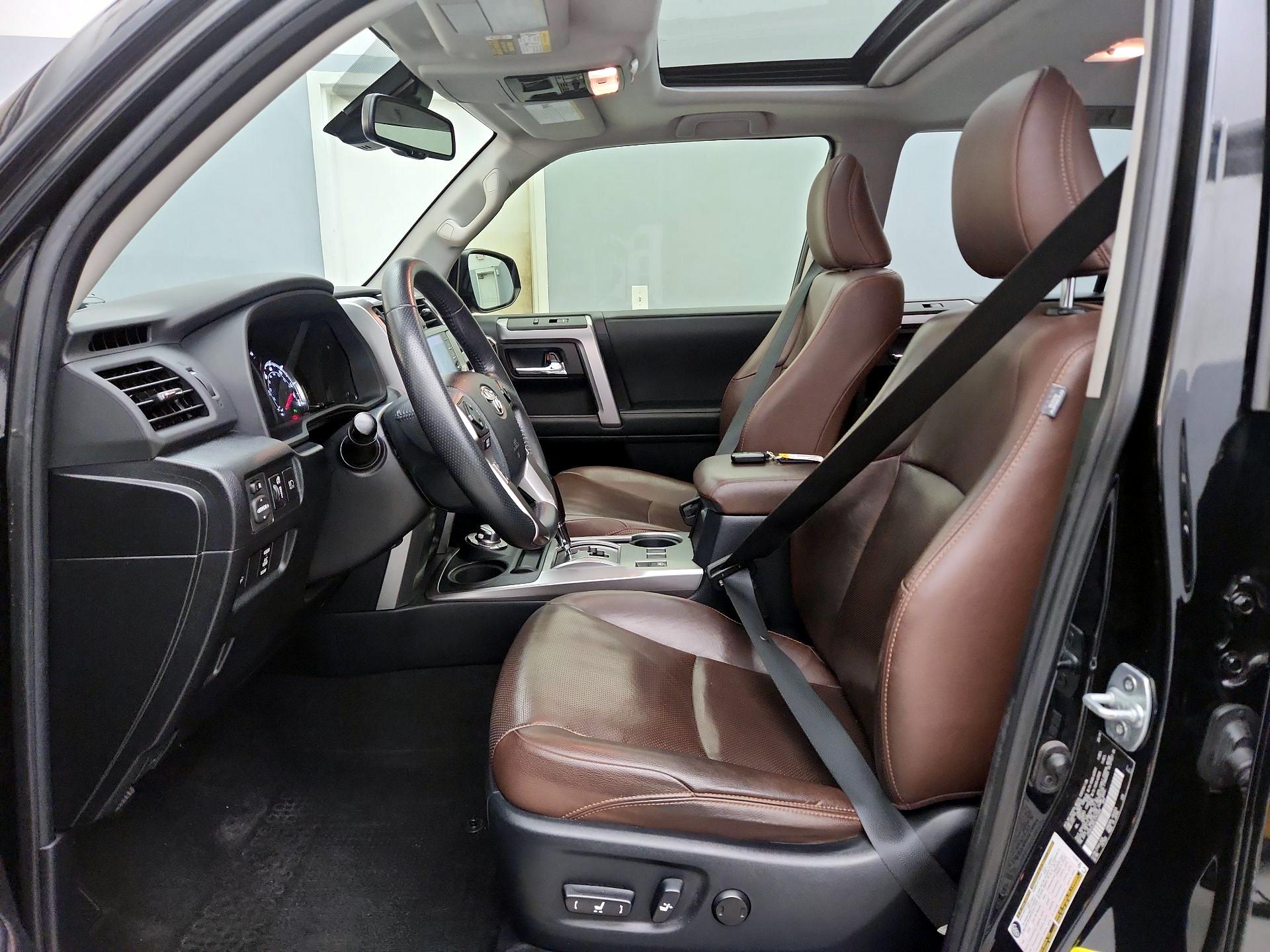 Thumbnail: 2020 Toyota 4Runner - 11
