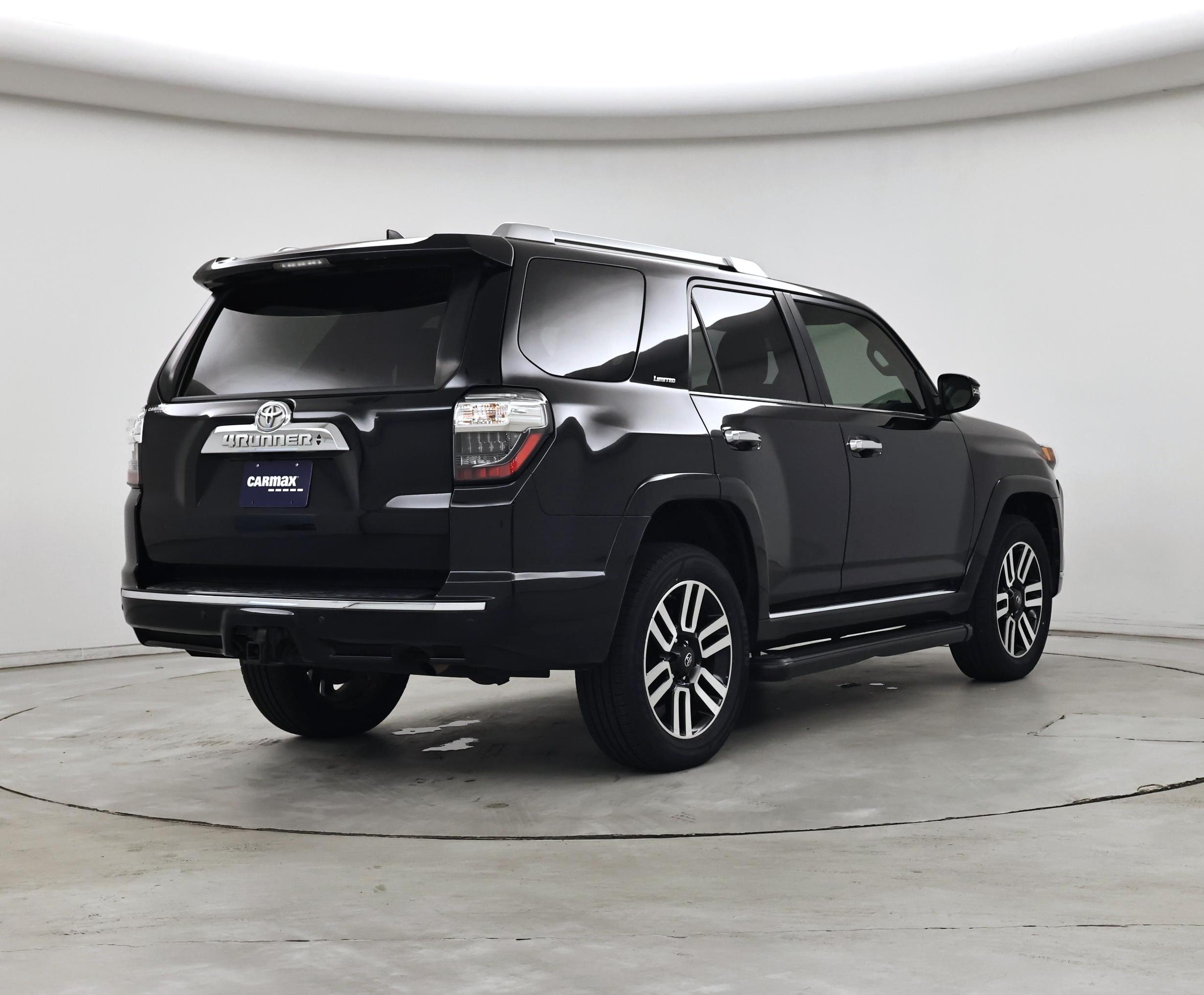 Thumbnail: 2020 Toyota 4Runner - 8