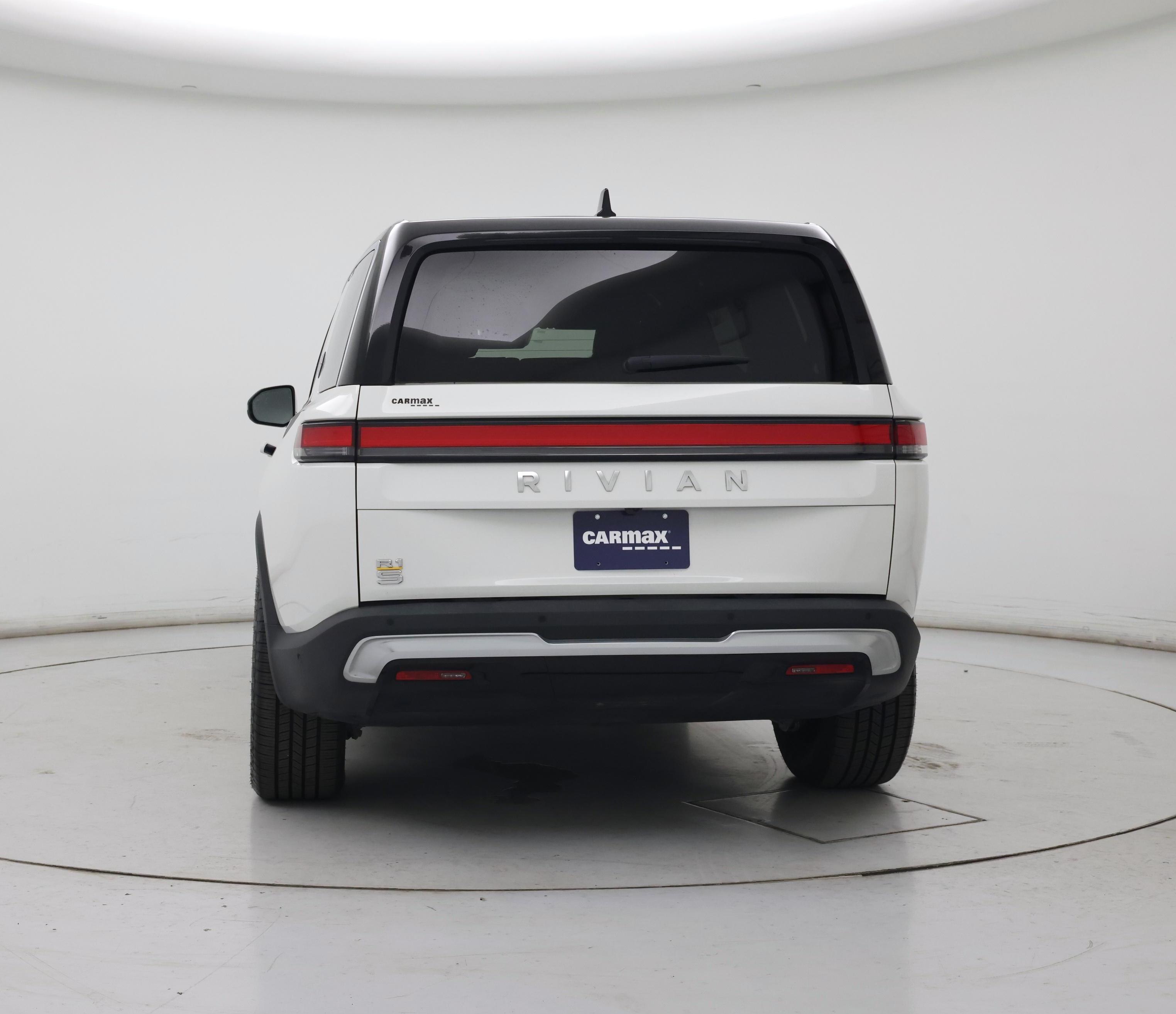 Thumbnail: 2023 Rivian R1S - 6