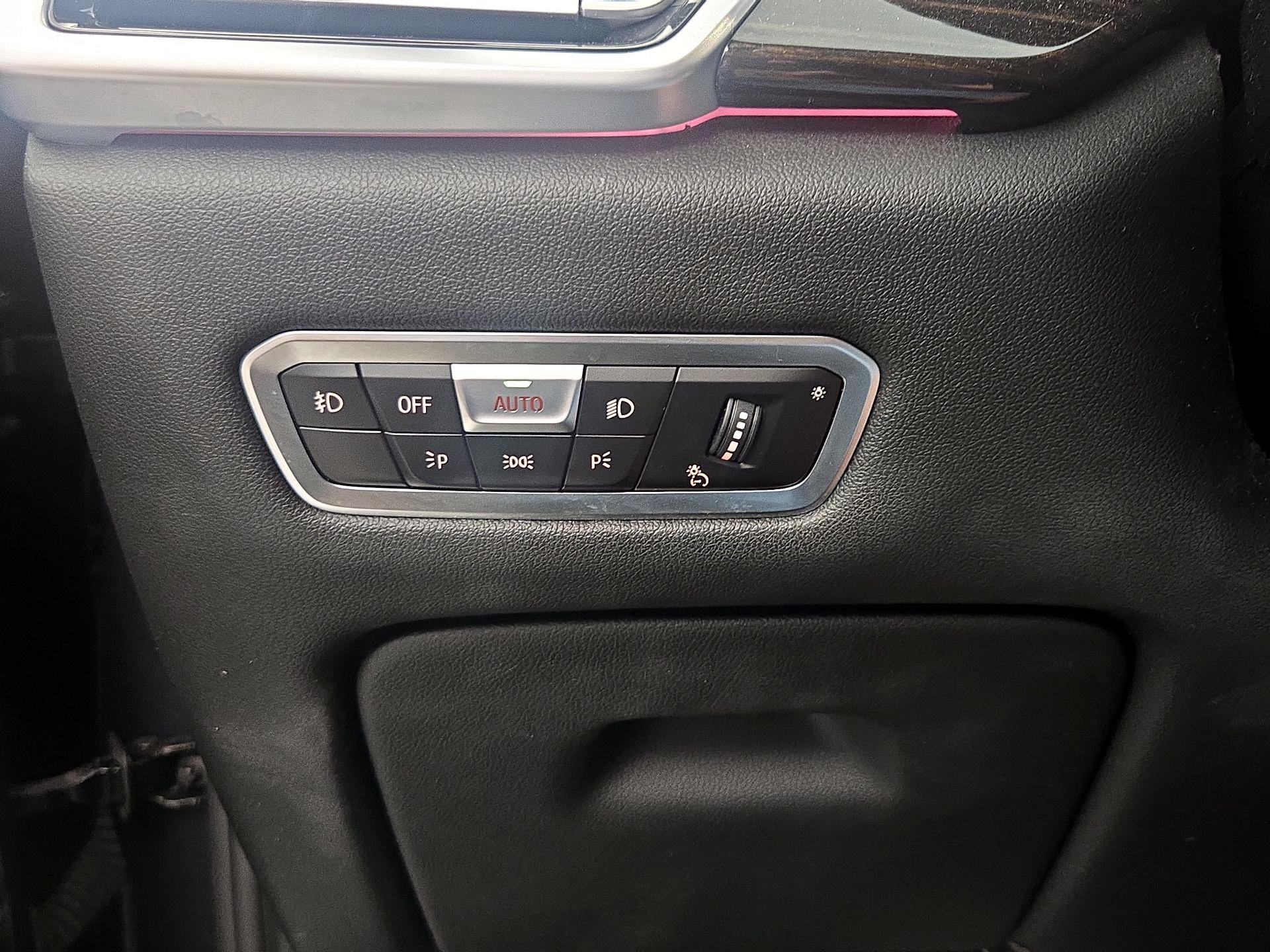 Thumbnail: 2021 BMW X5 - 13