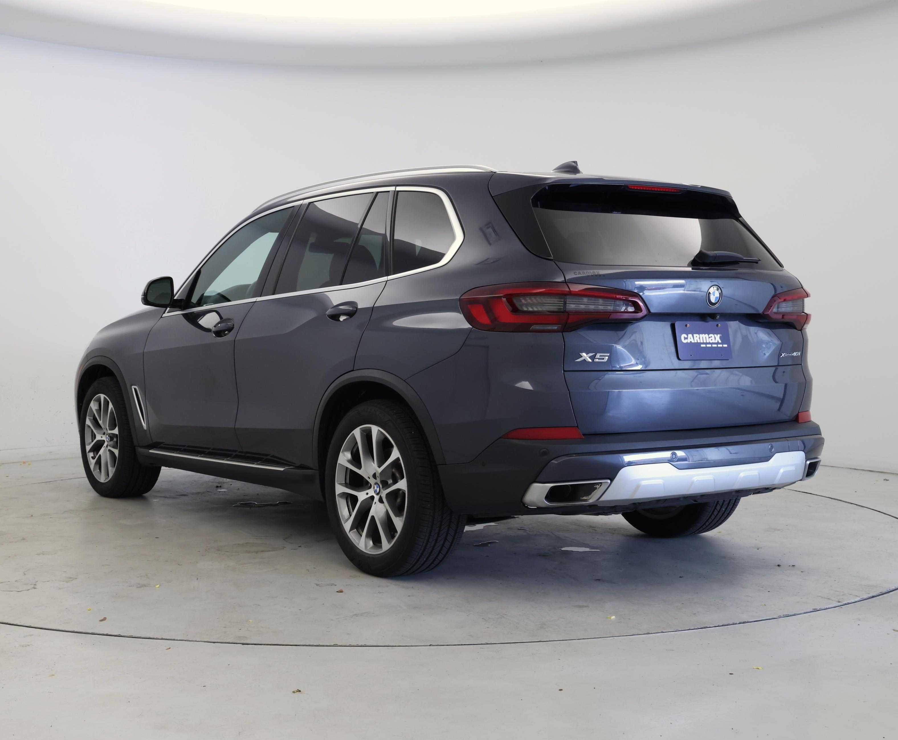 Thumbnail: 2021 BMW X5 - 2