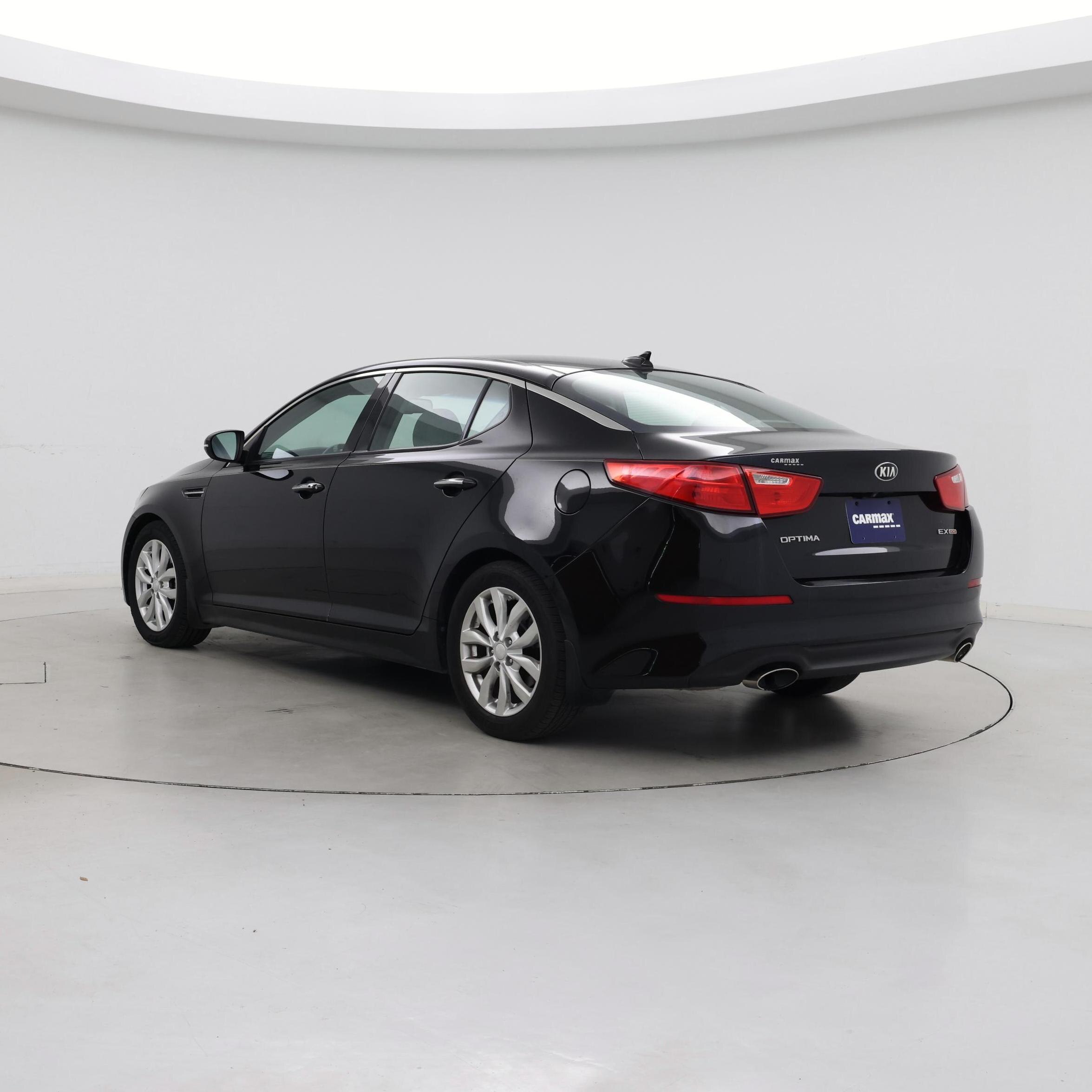 Thumbnail: 2015 Kia Optima - 2