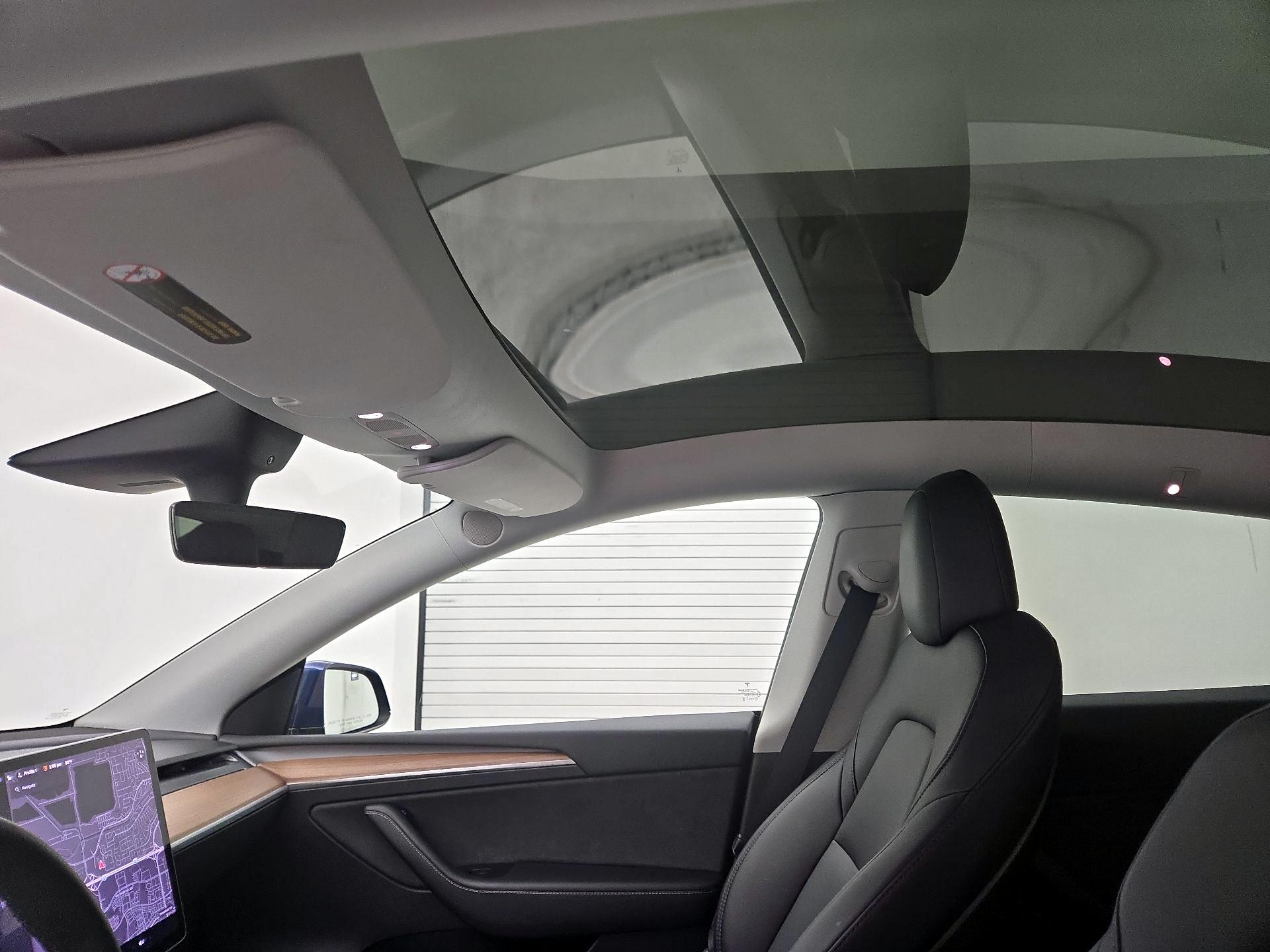 Thumbnail: 2022 Tesla Model Y - 19