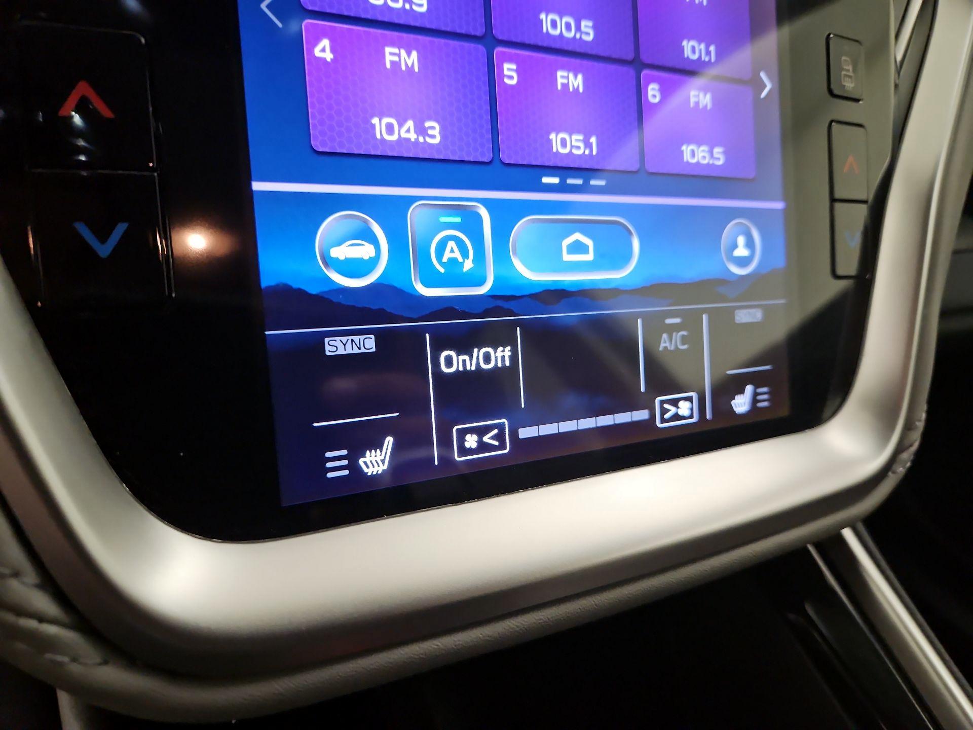Thumbnail: 2022 Subaru Outback - 16